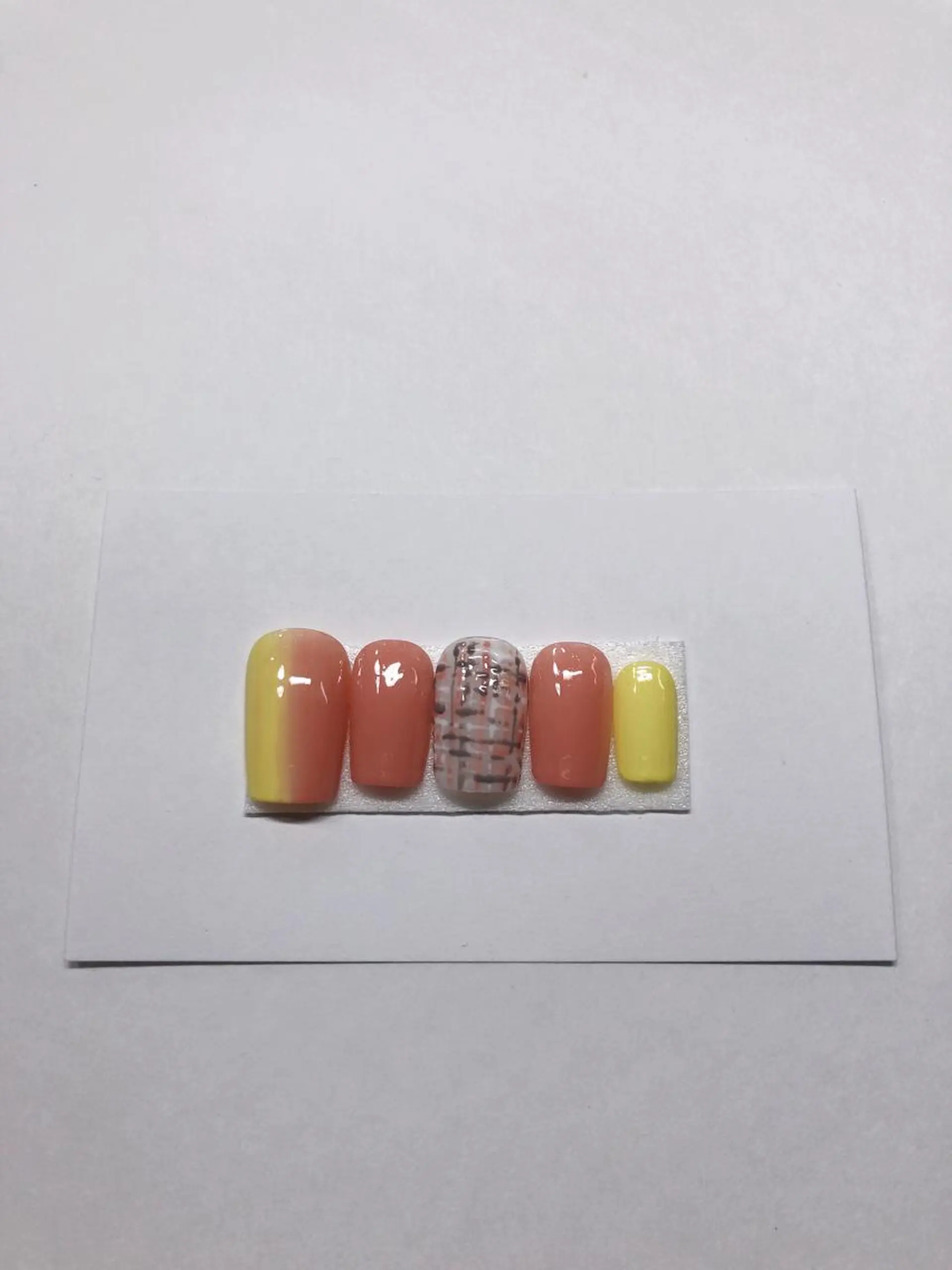 ネイル 中国整体院中の ネイルサロン💅のネイルデザイン