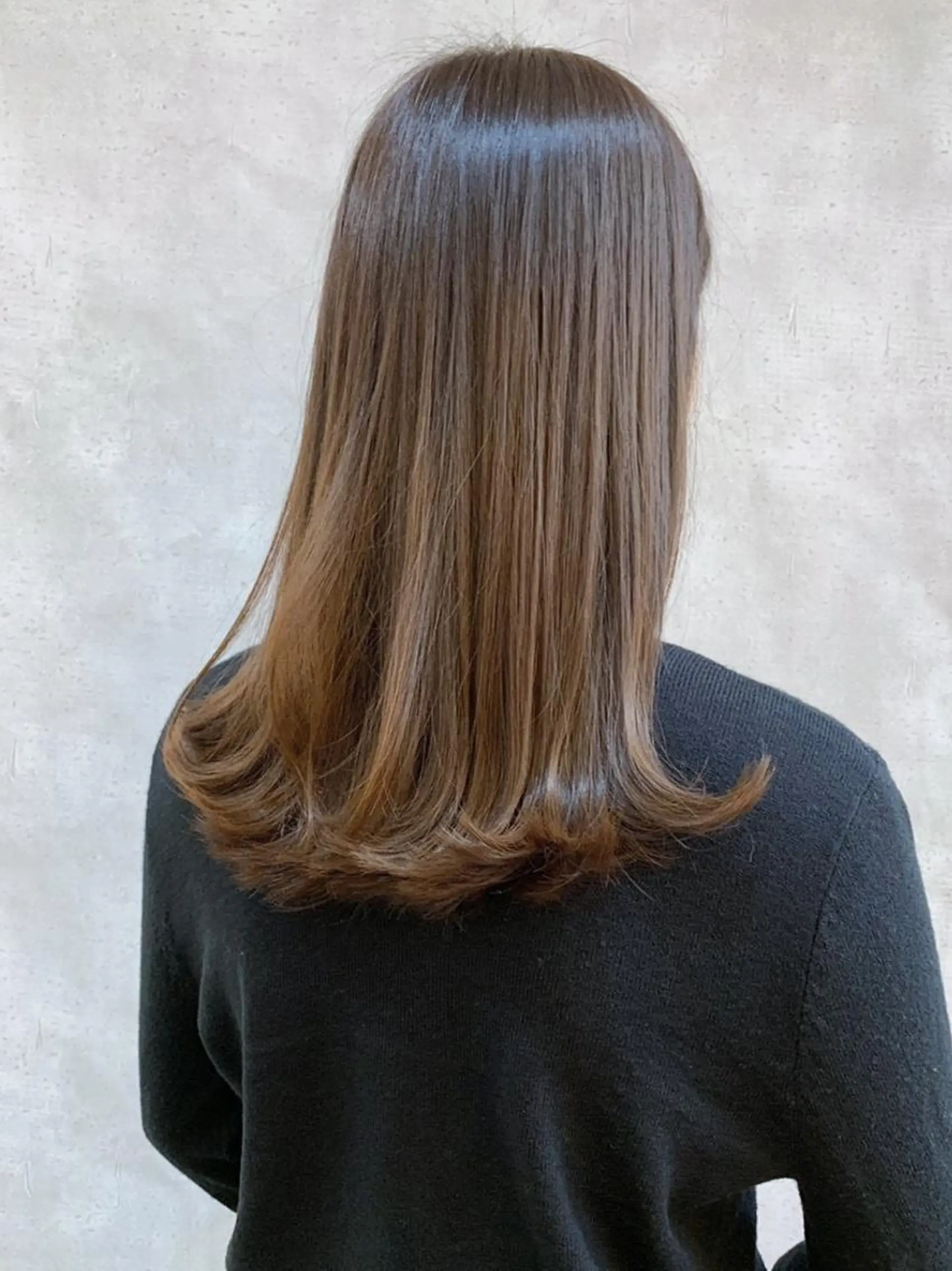 セミロング カラー アディクシーカラー ブリーチ ケアブリーチ ダブルカラー ハイライトカラー MOU namba ムウナンバのヘアスタイル