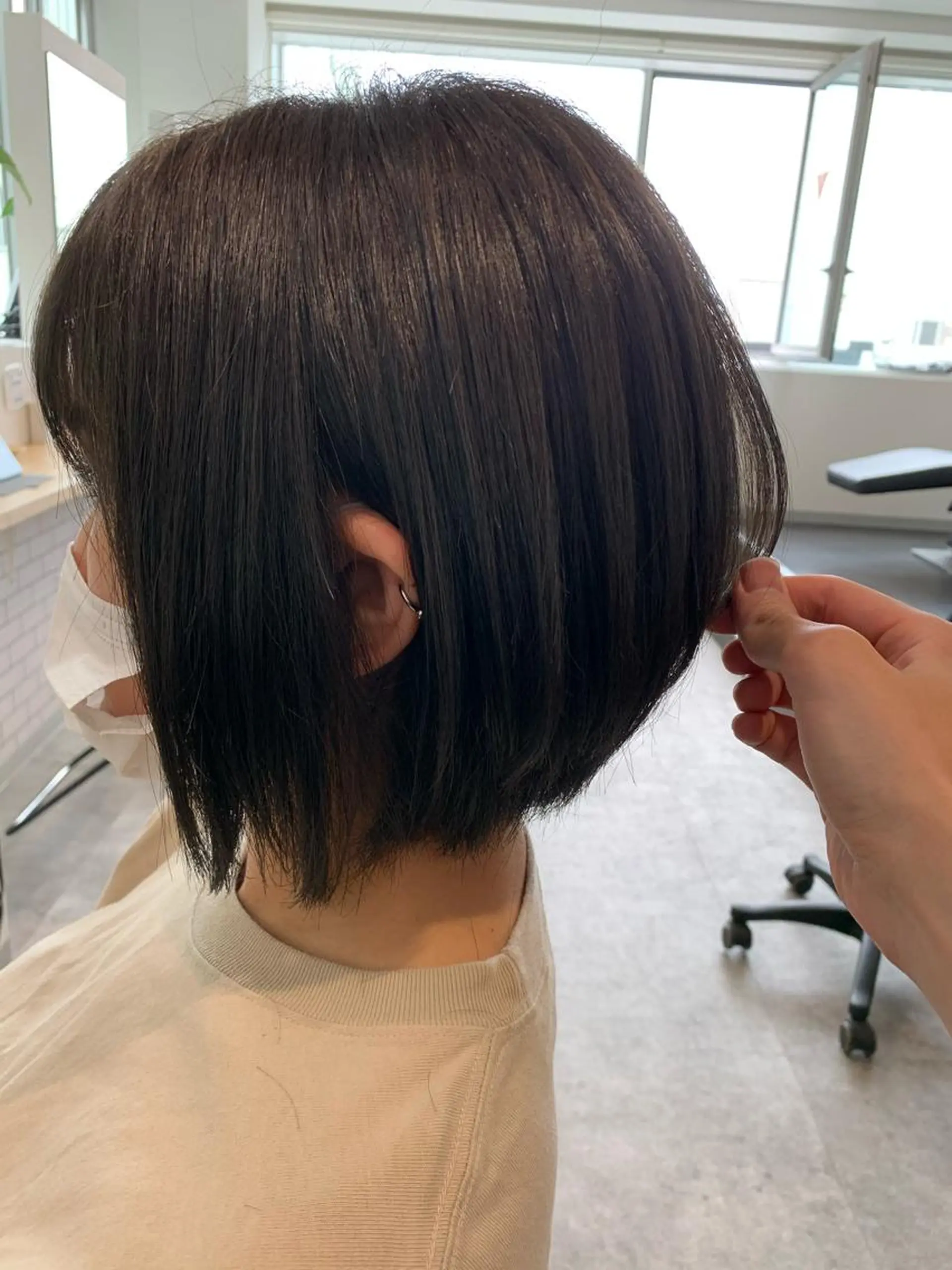 ショート カット 大人レイヤー ヨシミカズヤのヘアスタイル