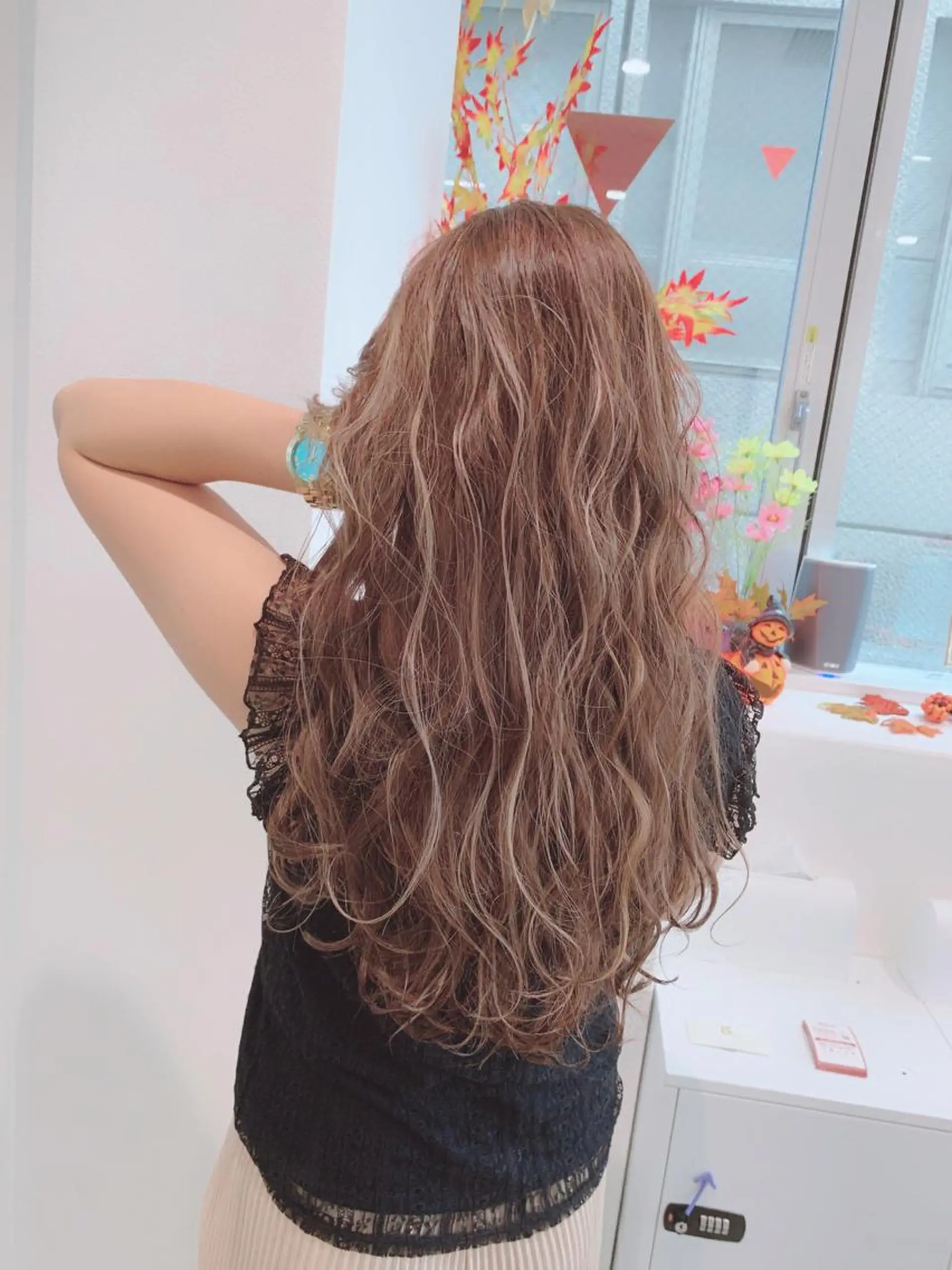 ロング ハイライト Selene hair OSAKAのヘアスタイル