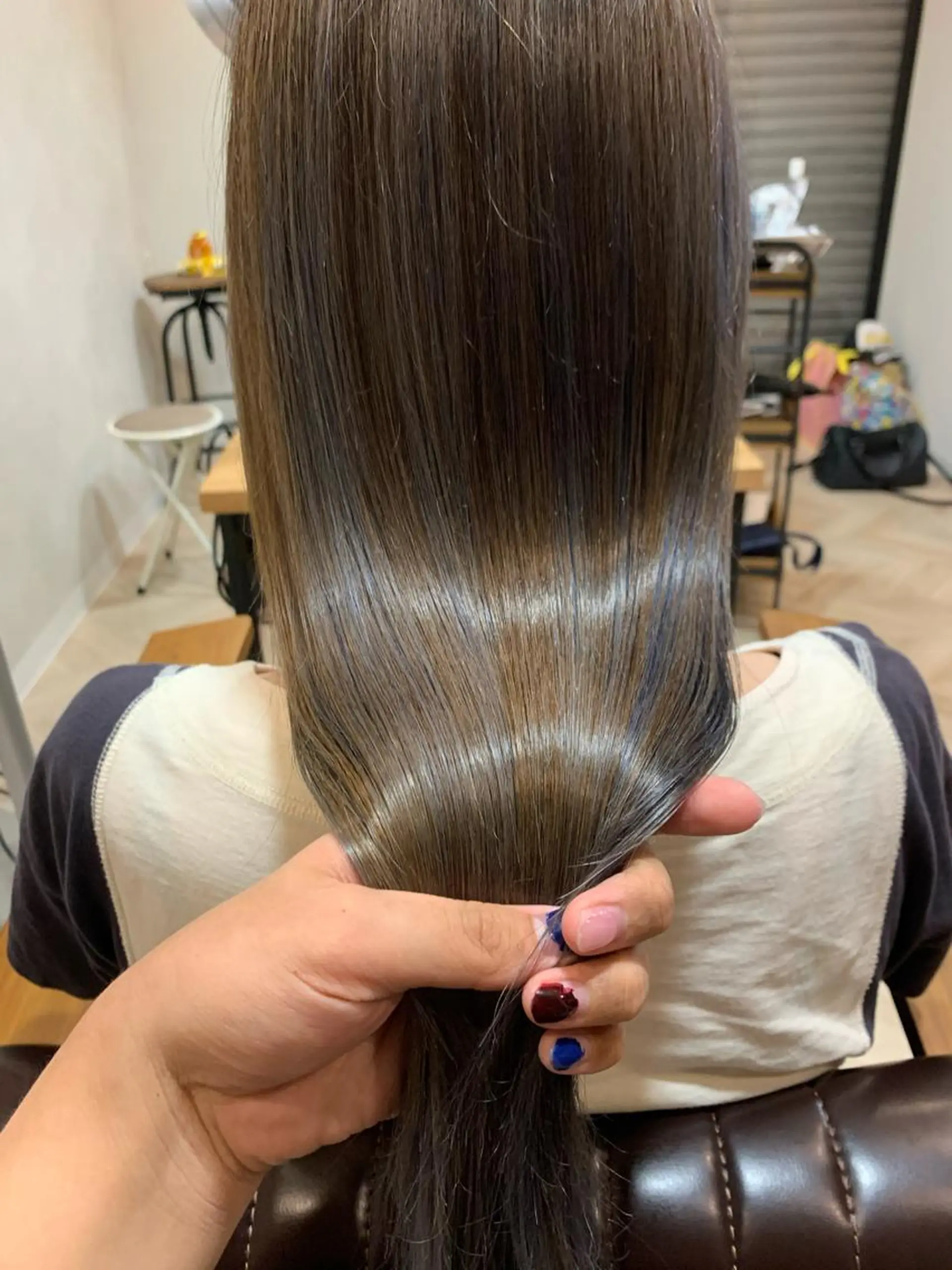 ロング カット ヘアカラー トリートメント TAKA 髪質改善のヘアスタイル