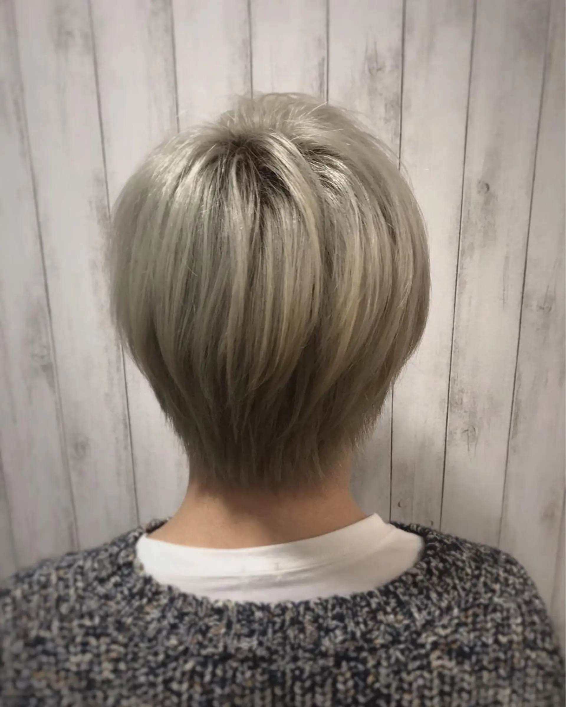 カラー ブリーチ グレージュ 【髪質改善特化】 ✂︎  jun ✂︎のヘアスタイル