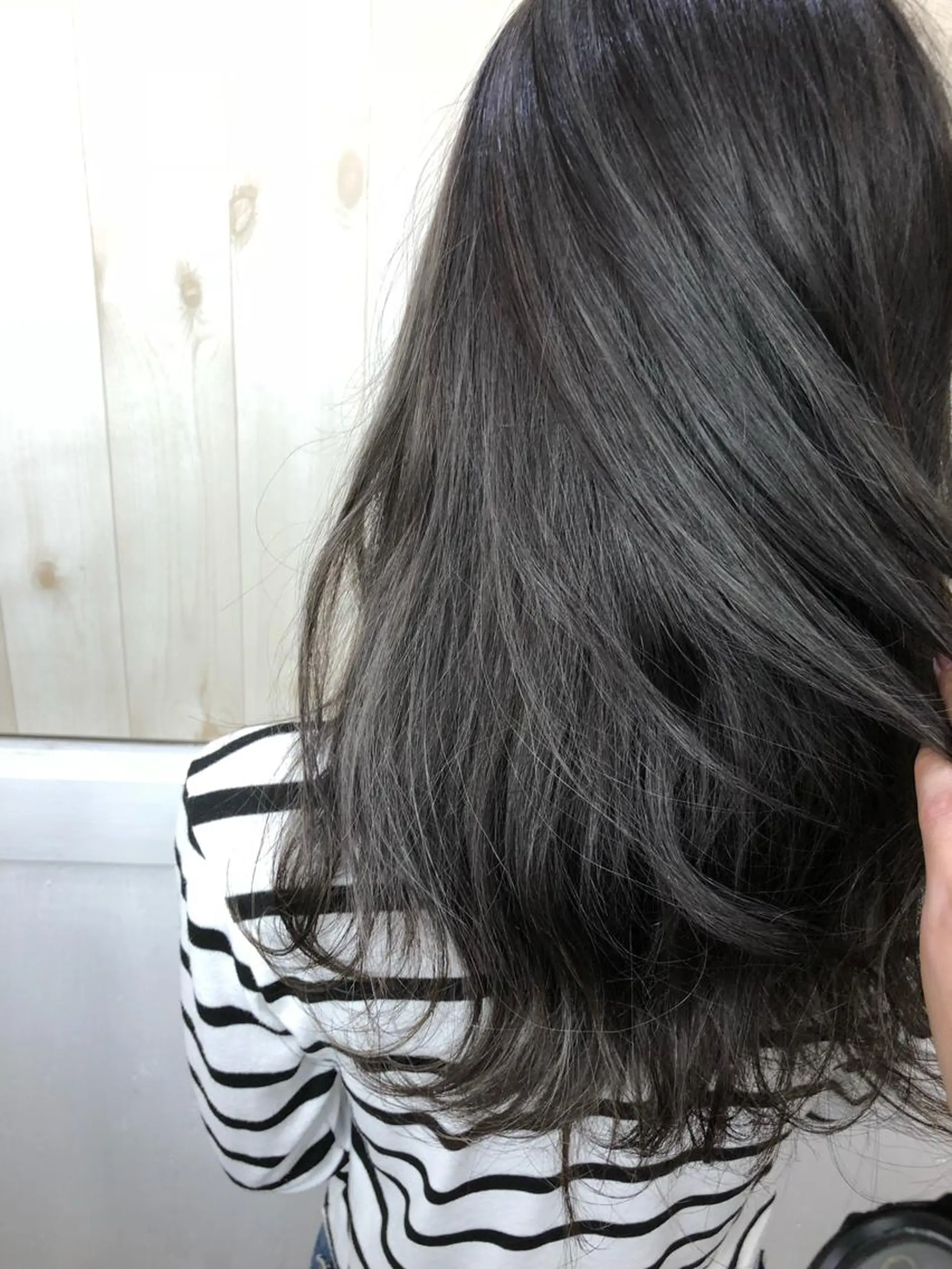 セミロング カラー ダークグレー ダークグレージュ グレージュ ハイライトカラー ハイライト ヘアカラー FERNA池袋所属・マンツーマン施術✂︎ 金田尚久🎨のヘアスタイル