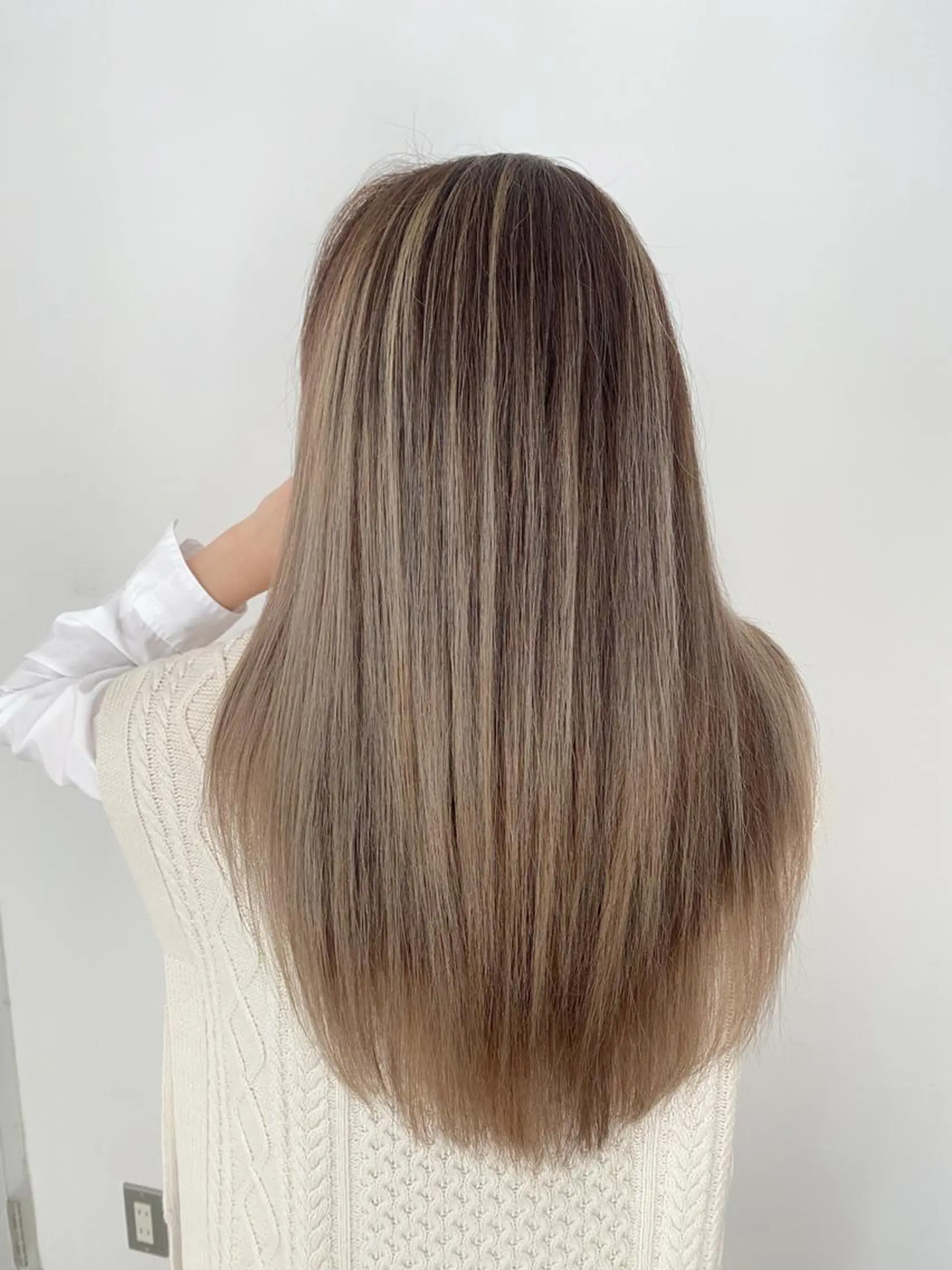 カラー ロング ヘアカラー トリートメント 入江 允のヘアスタイル