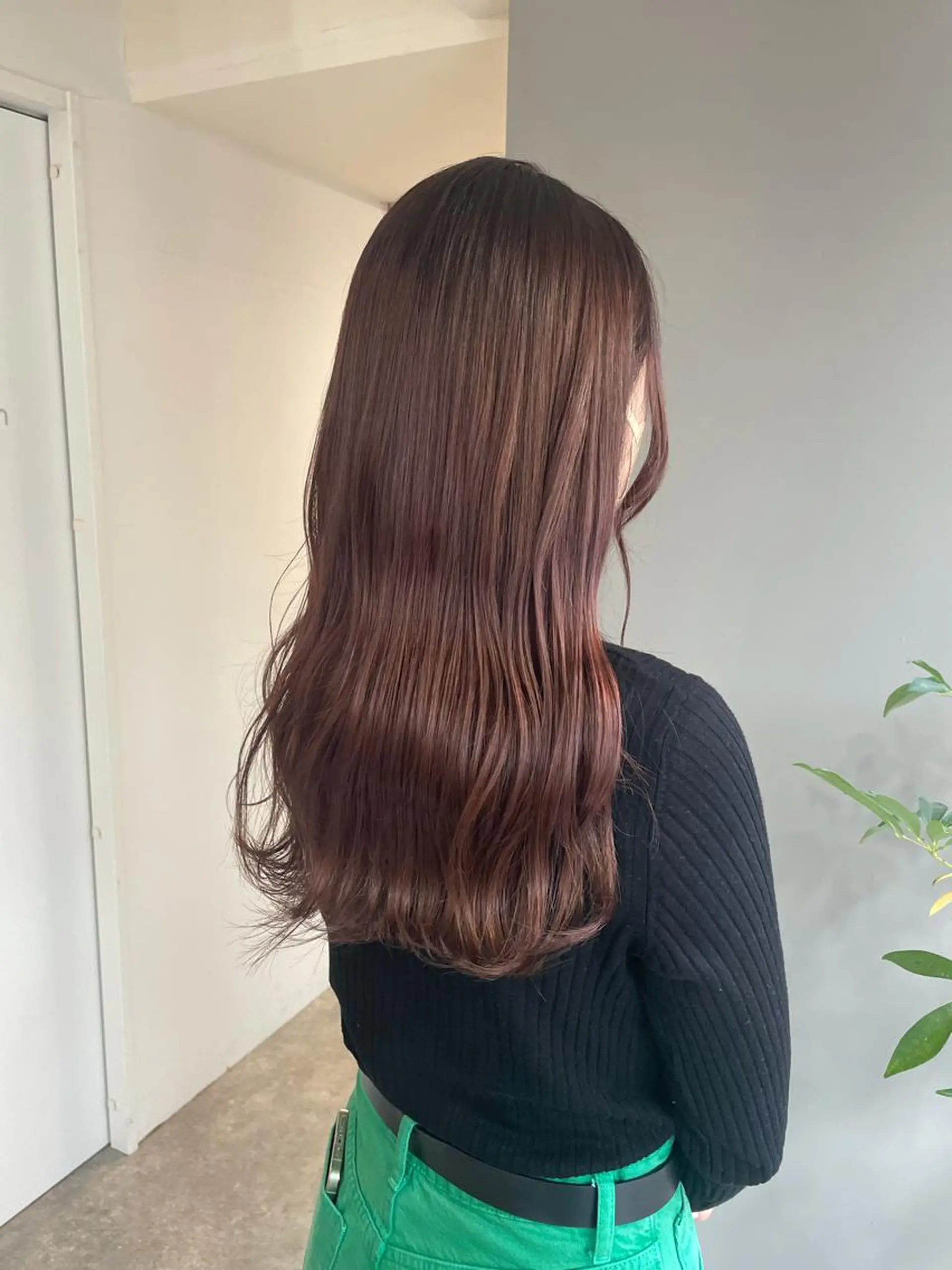 ロング ピンクブラウン soyon心斎橋所属・♡透明感/艶カラー/ M a I ♡のヘアスタイル