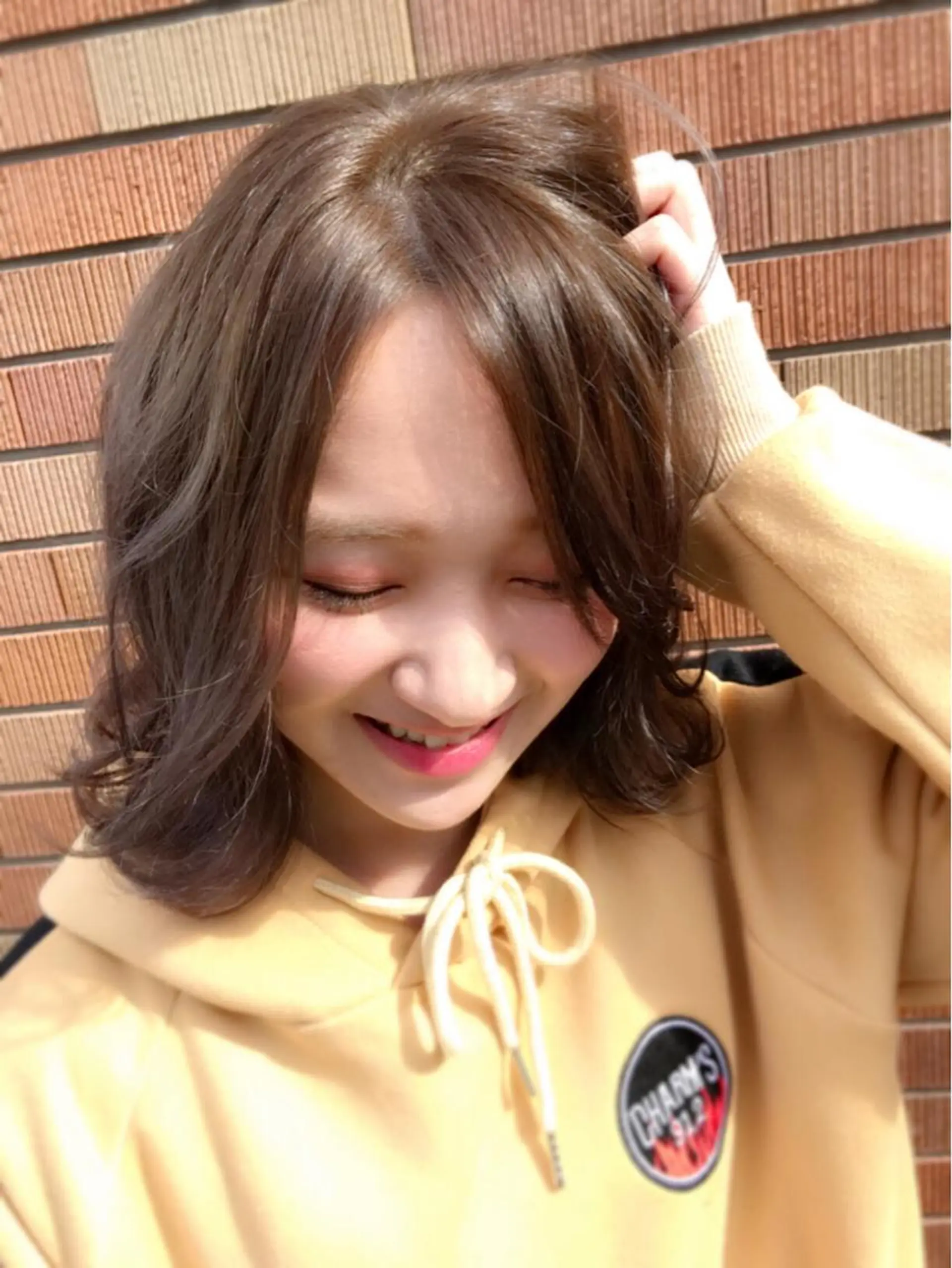 ミディアム カラー 透明感カラー パープルカラー 20代半ば上質なへア ケア 髪質改善 大西のヘアスタイル