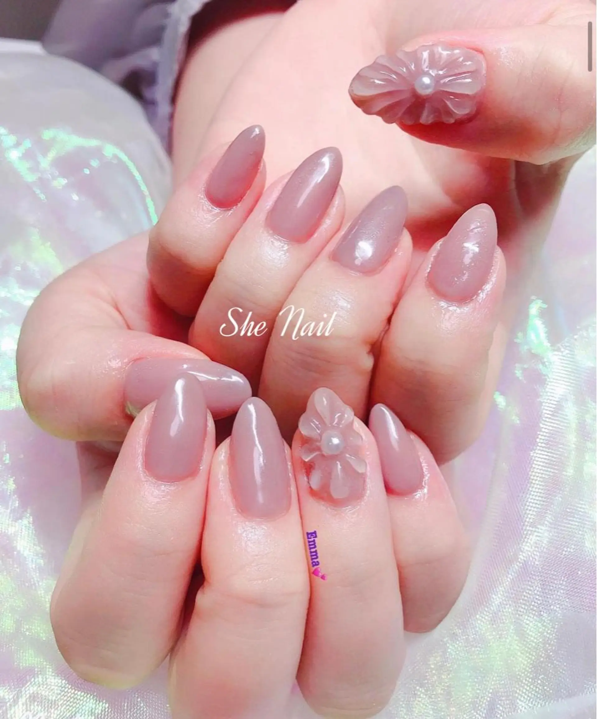 ネイル 長さ出し ぷっくりネイル She   Nail所属・ISA_ BELLAのネイルデザイン