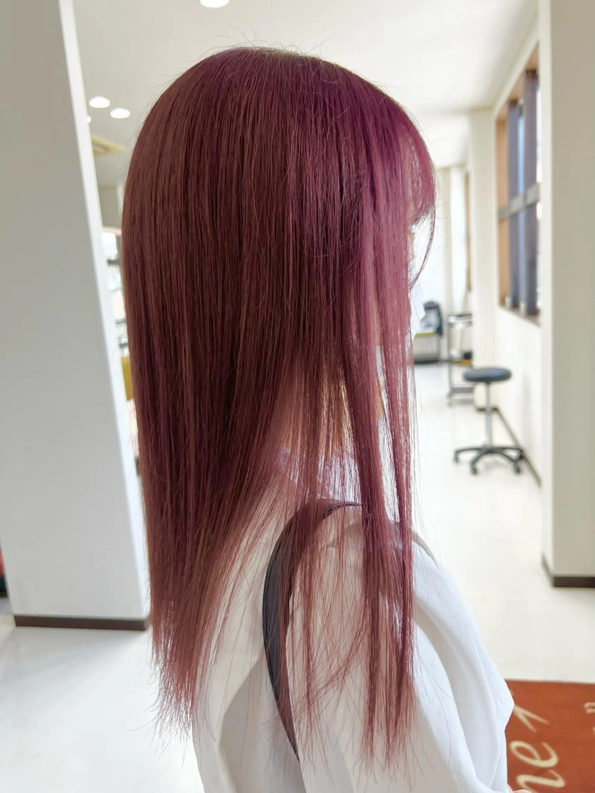 ミディアム ヘアカラー 松本 菜那のヘアスタイル