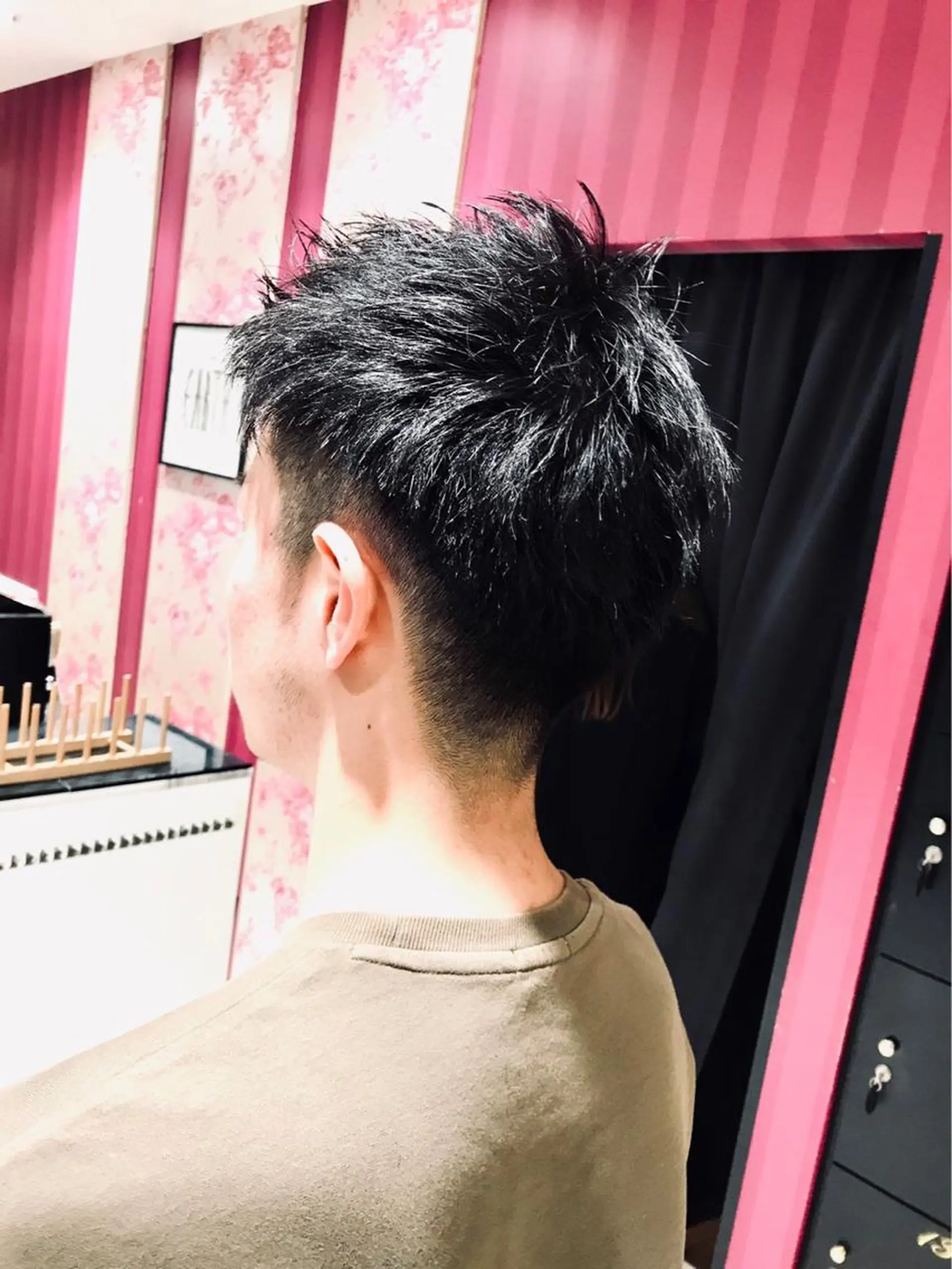 ショート メンズ 大野 輝のヘアスタイル