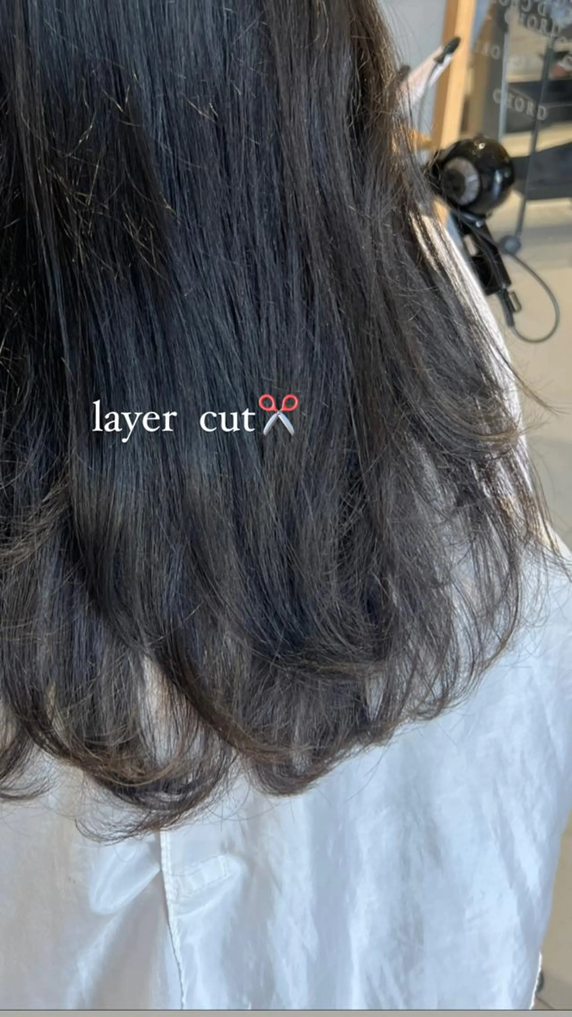 セミロング カラー オレンジ レイヤーカット Rena ,のヘアスタイル
