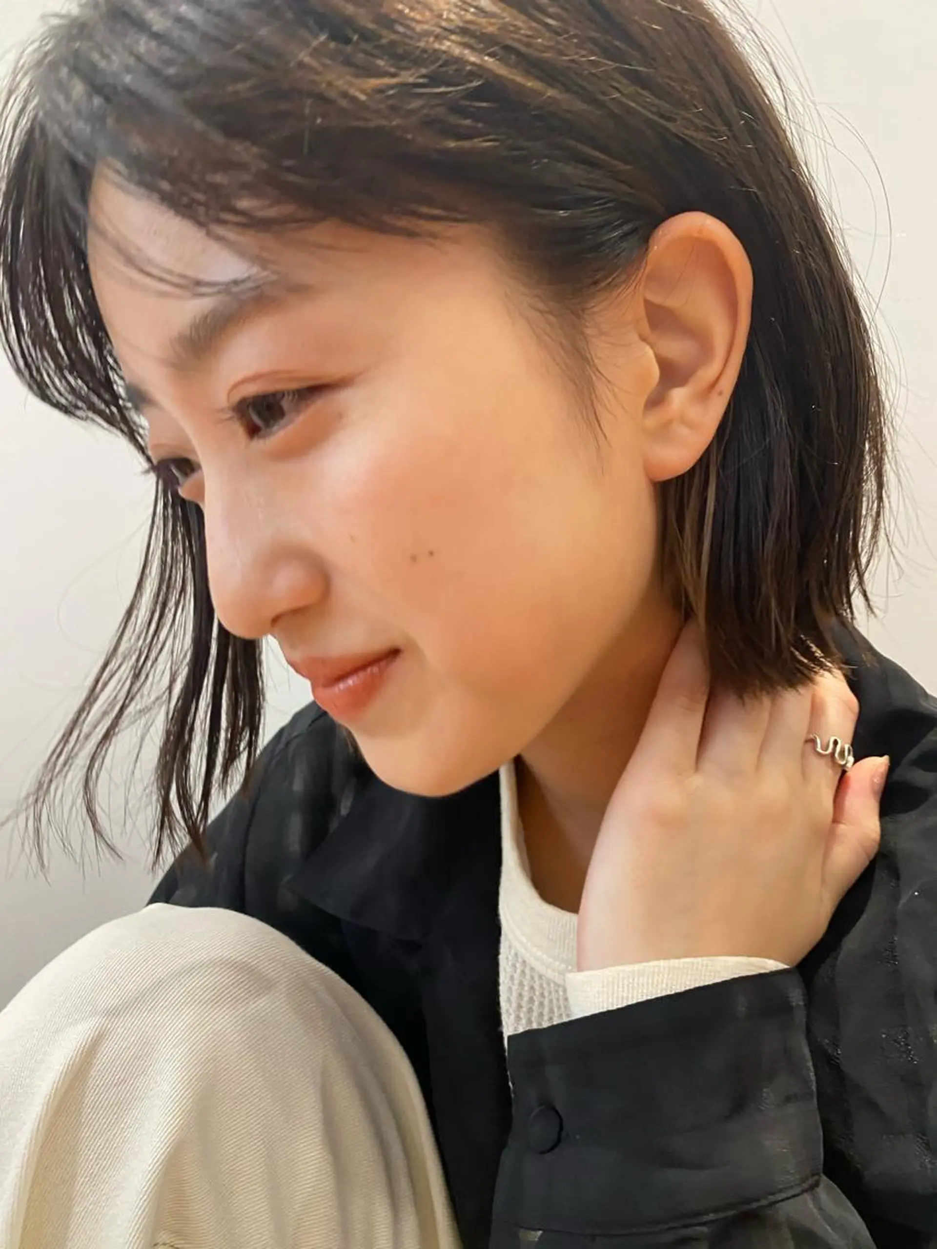 ミディアム カラー salowin三丁目所属・🟩ベージュ/ショー ト/ボブ🟩タカモリのヘアスタイル