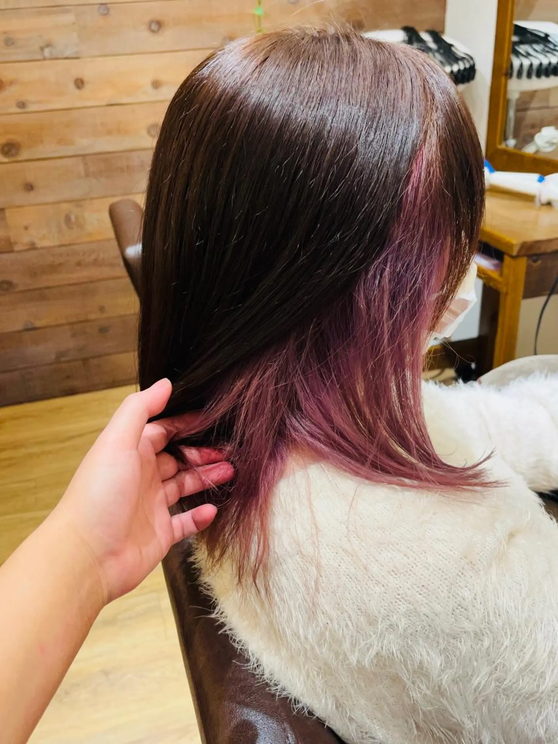 セミロング カラー 土屋 悠人のヘアスタイル