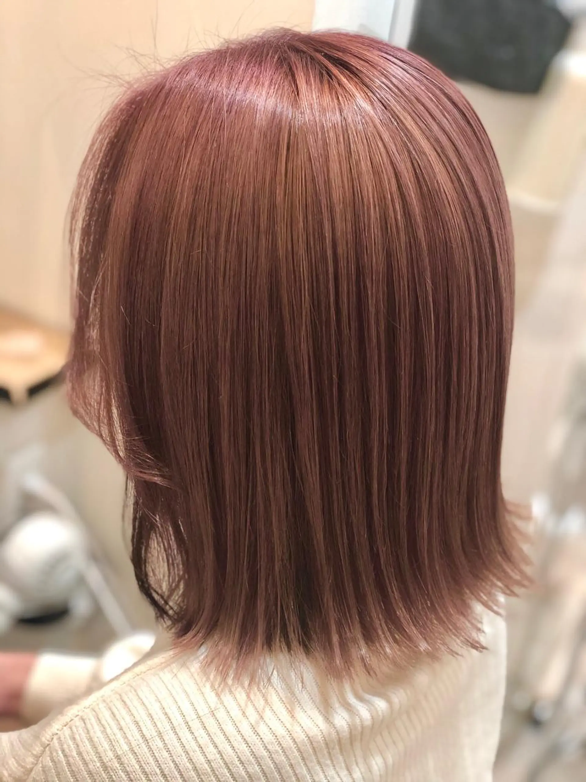 ショート カラー 西野 美空🍊のヘアスタイル