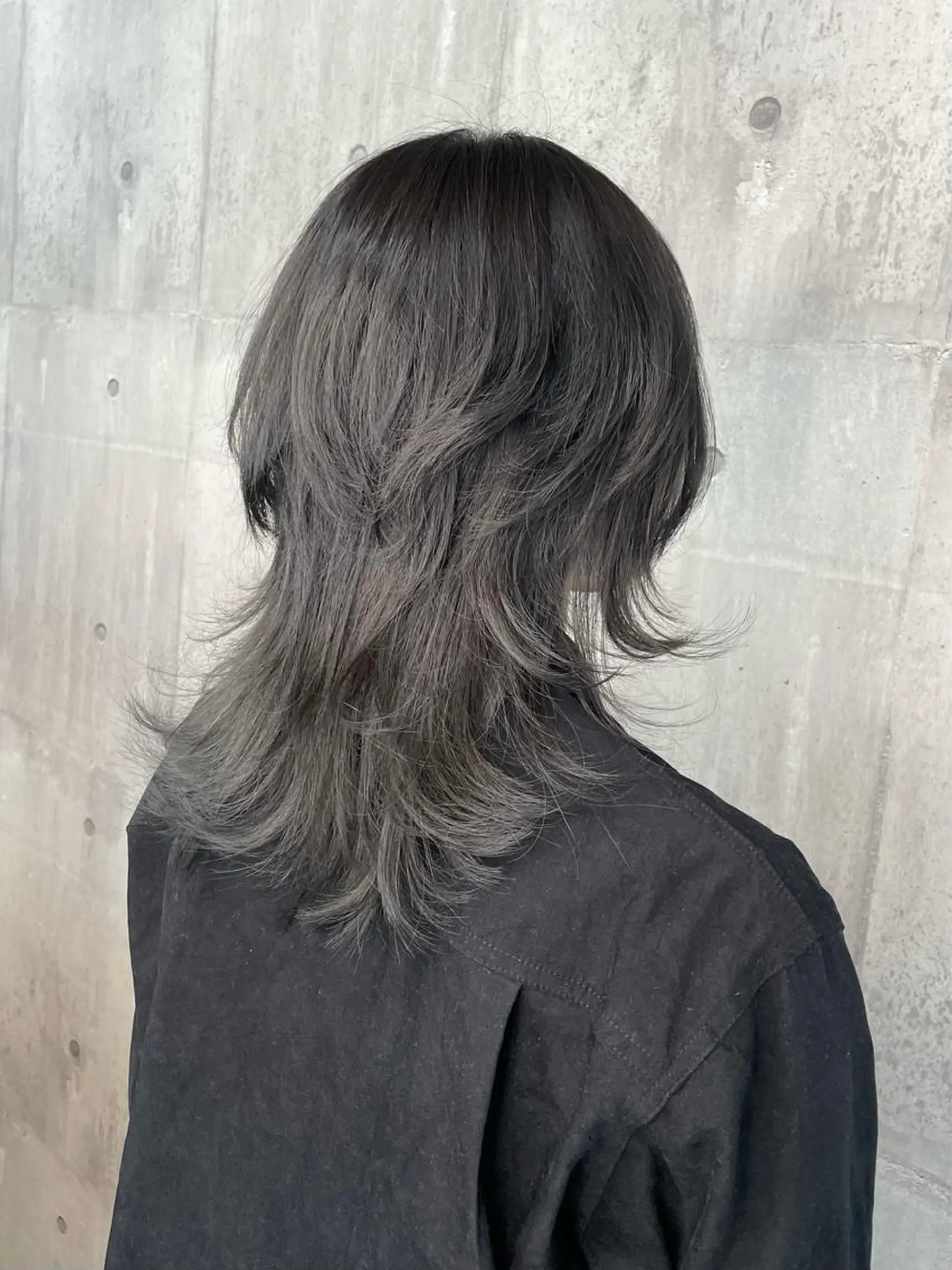 カラー 黒髪 ブルーカラー ブルーブラック ヘアカラー トリートメント _WHITE浜松店 もえかのヘアスタイル
