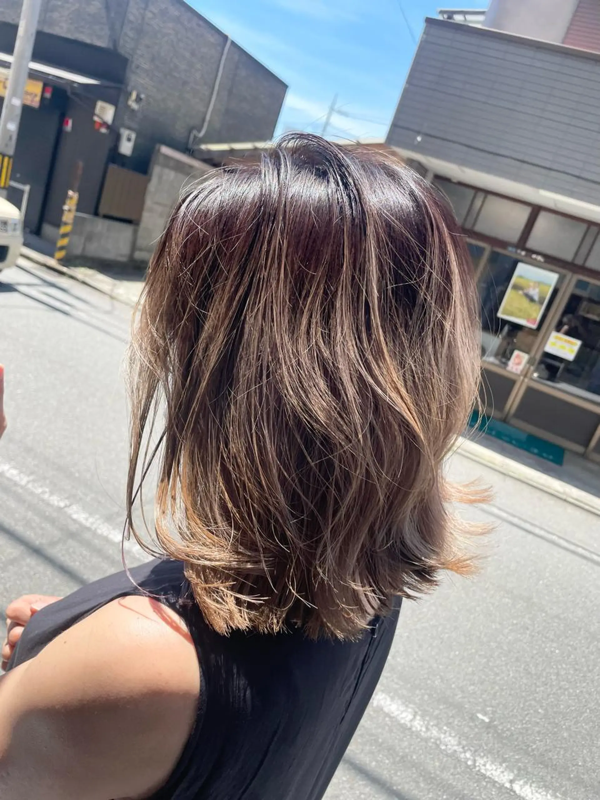 ミディアム 外国人風カラー ハイライト 韓国風ヘア レイヤーカット カット ヘアカラー AN'TIA小作所属・AN'TIA小作代表 ⭐︎kazuma⭐︎のヘアスタイル