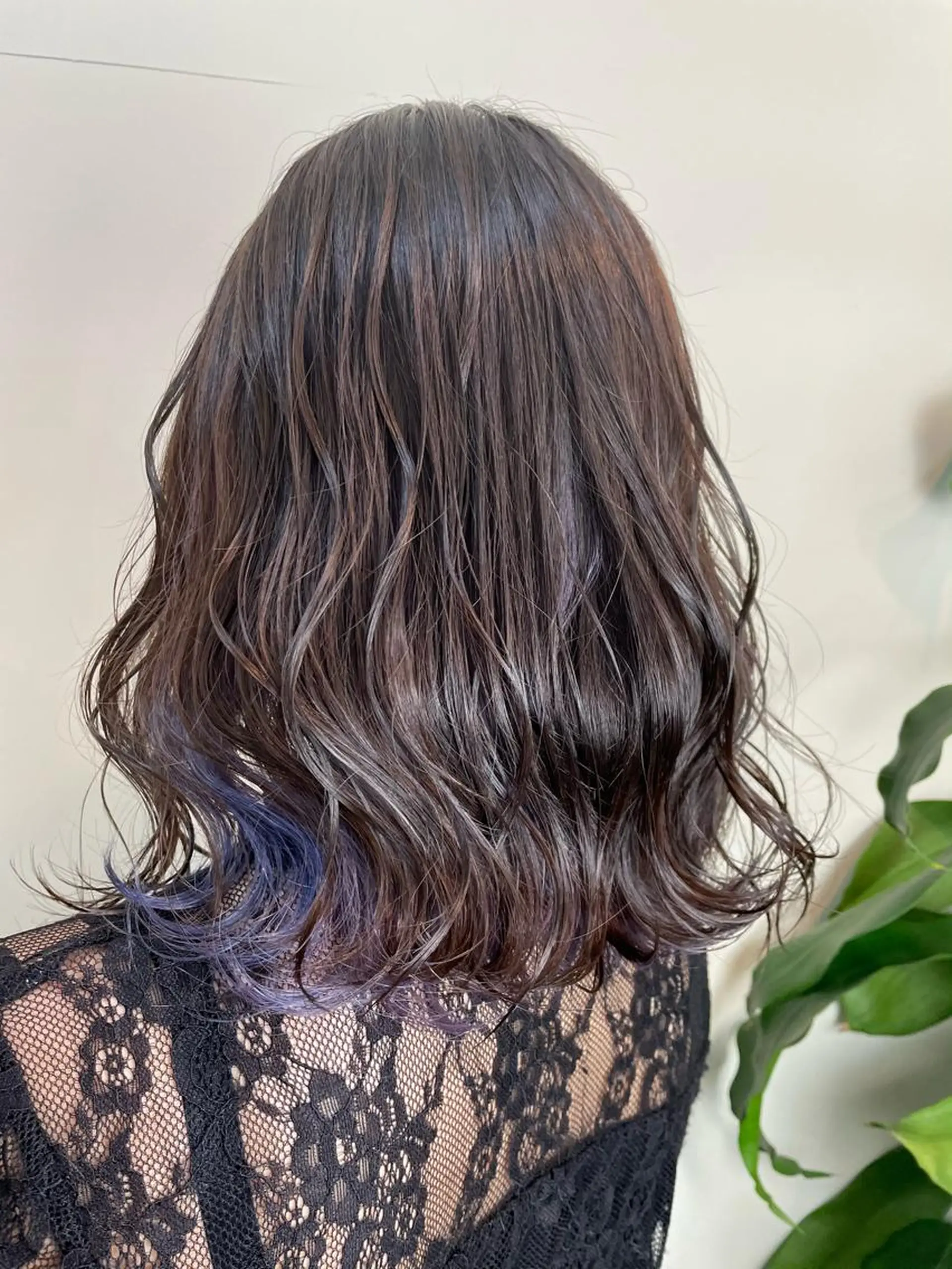 カラー バレイヤージュ ブリーチ ケアブリーチ ダブルカラー イヤリングカラー 戸川 紗良のヘアスタイル