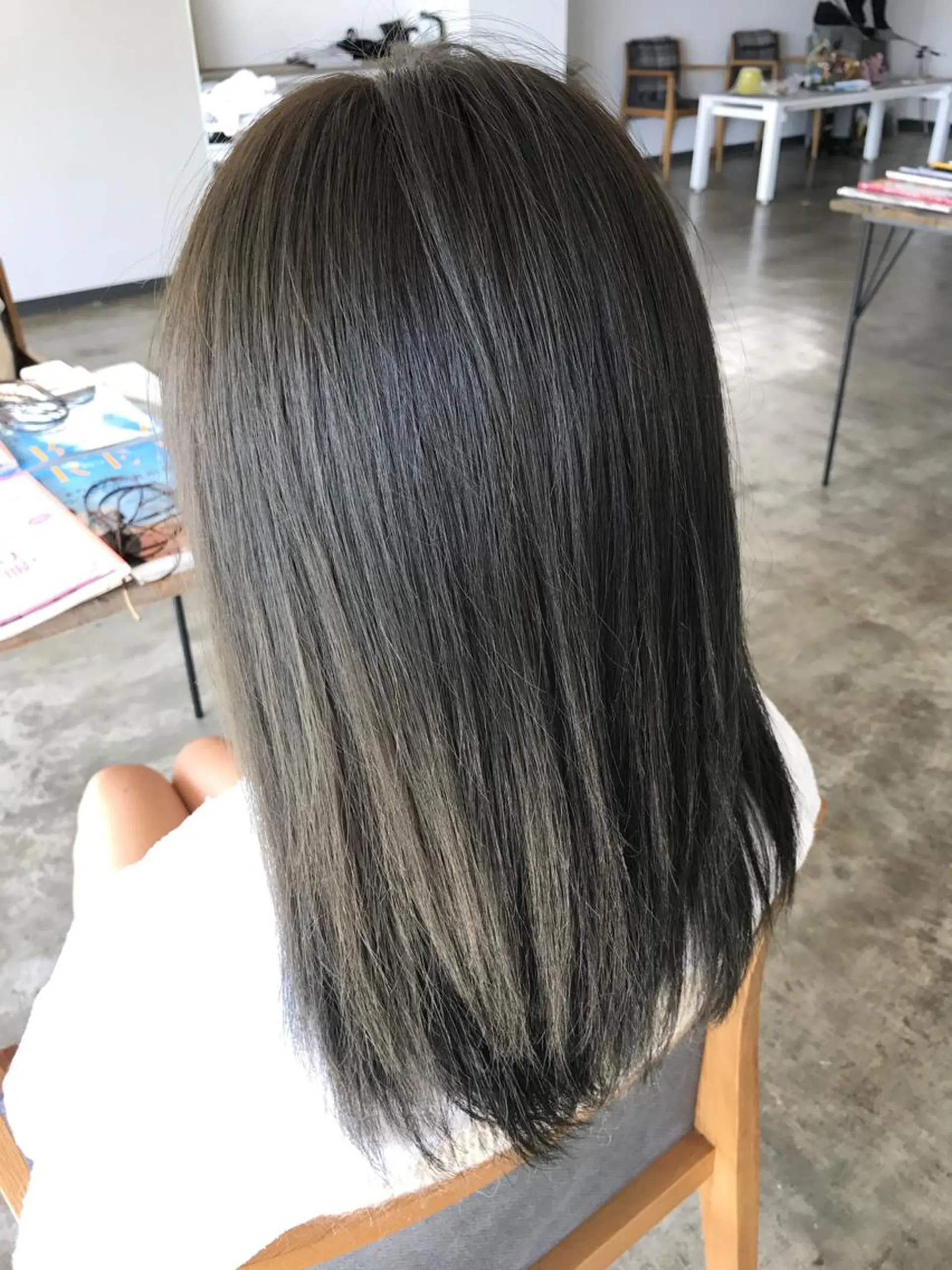 ミディアム セミロング ロング カラー 🌈ディレクター🌈 徳松優希のヘアスタイル