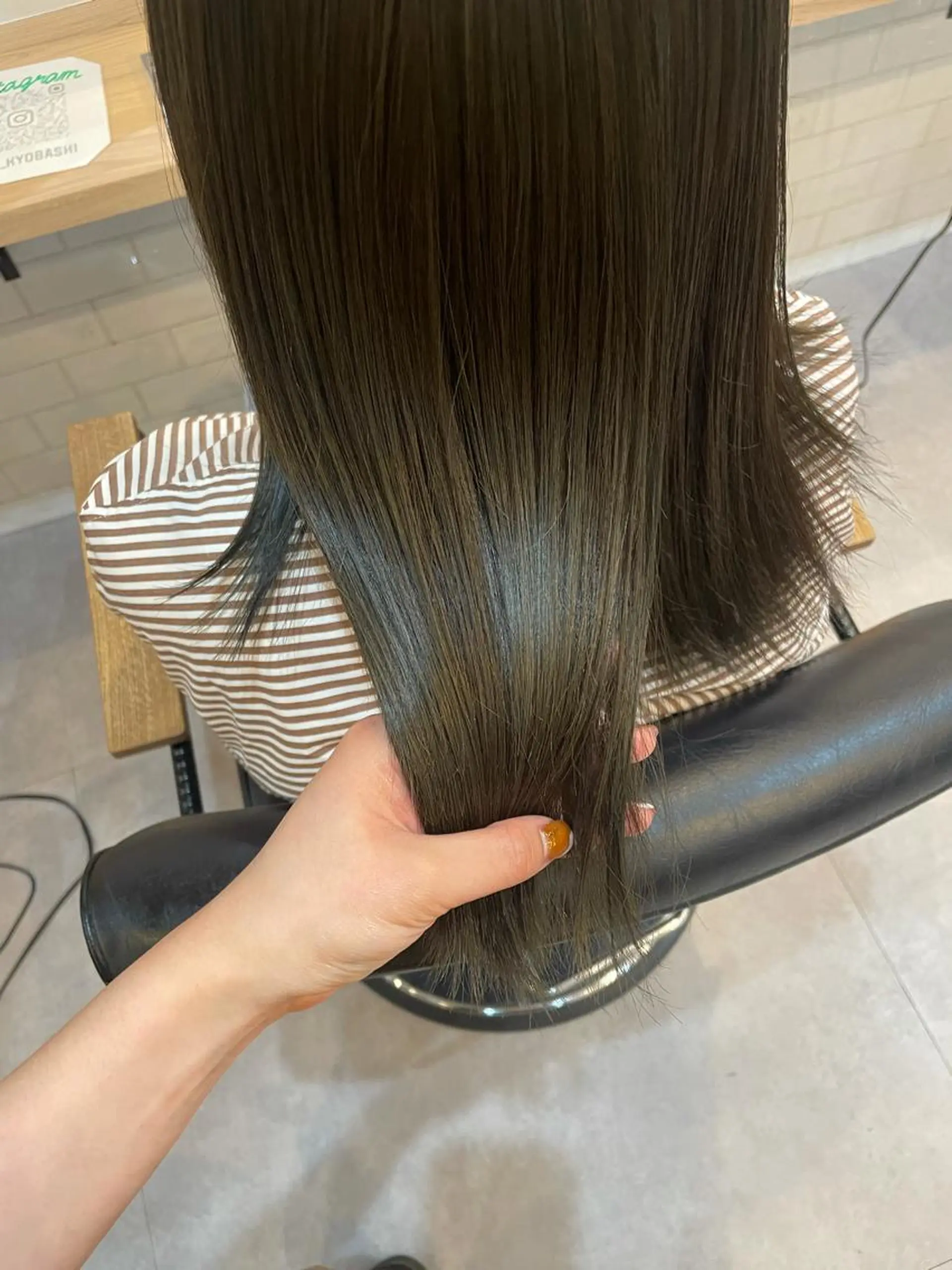 ミディアム カラー yohaku misakiのヘアスタイル