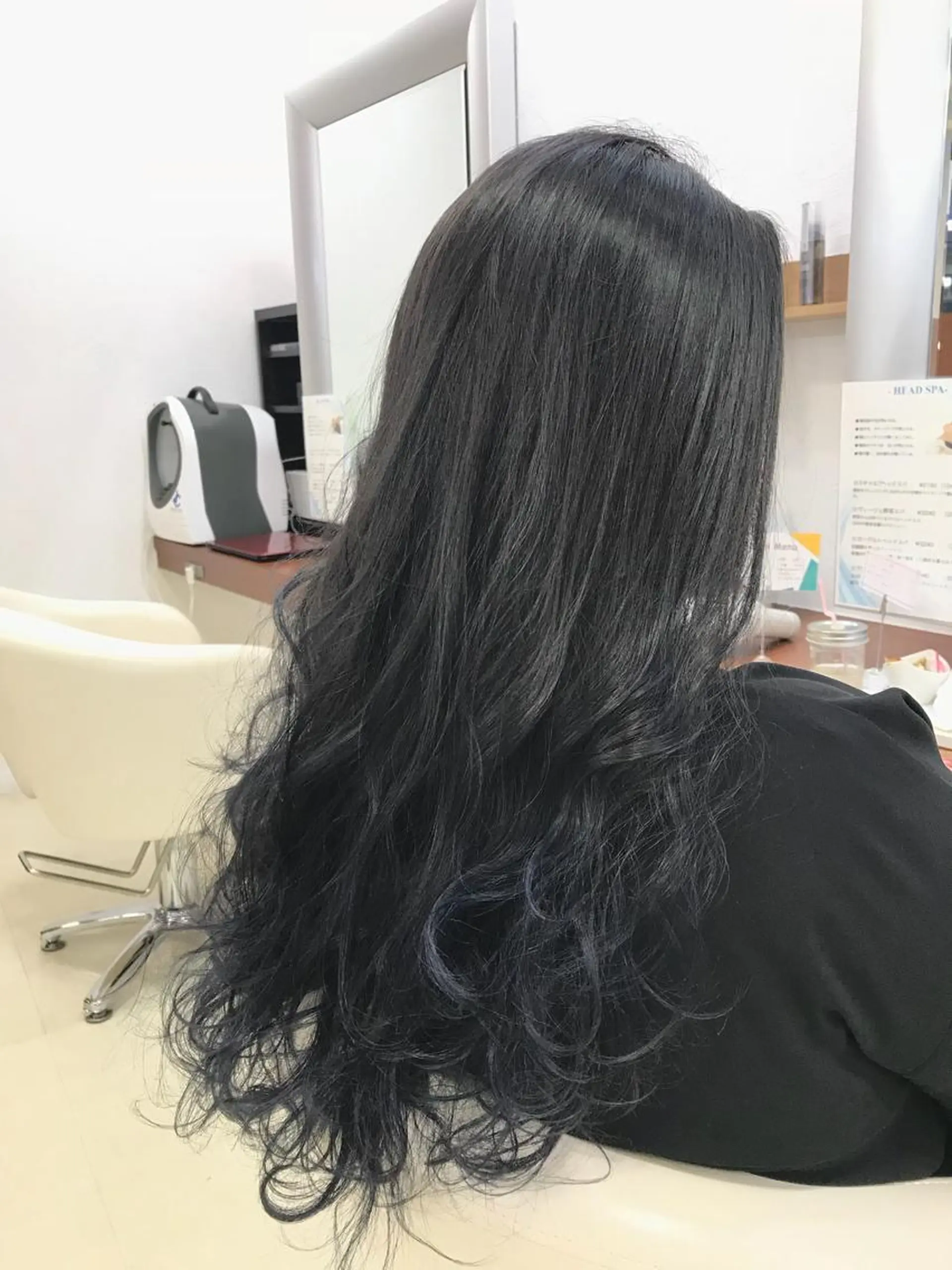 ロング 💫カットはなんでも 得意です✂️のヘアスタイル