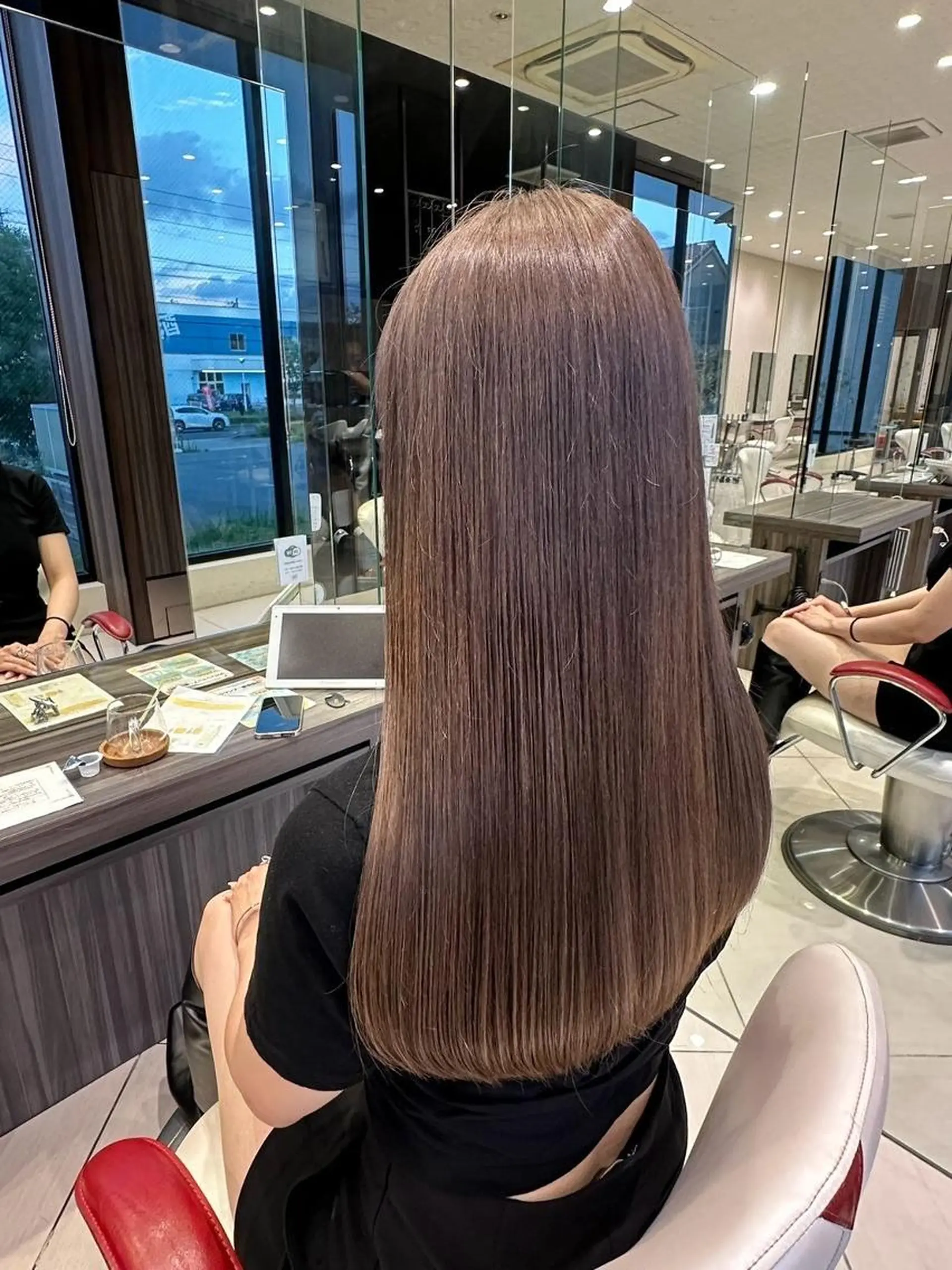 ロング カット 大川 有香のヘアスタイル