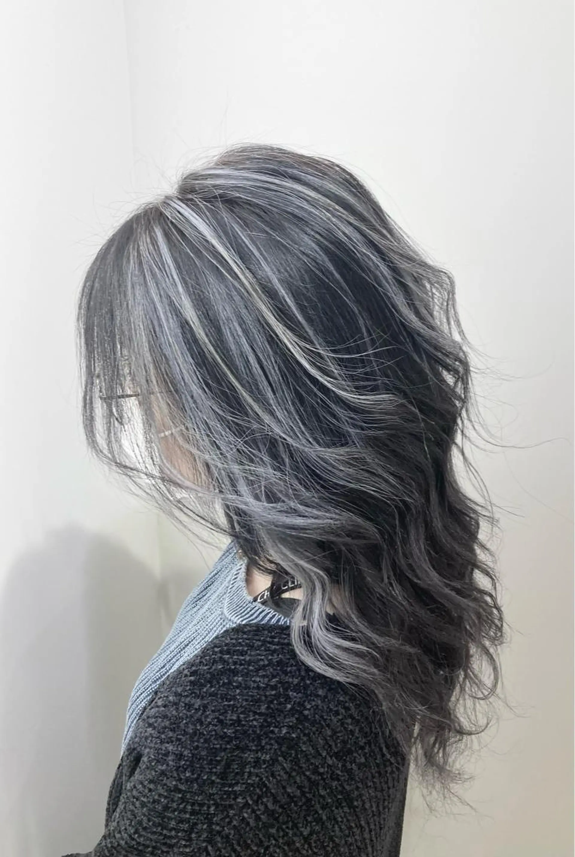 カラー 🌈Agu hair 副店長/岩渕蓮のヘアスタイル