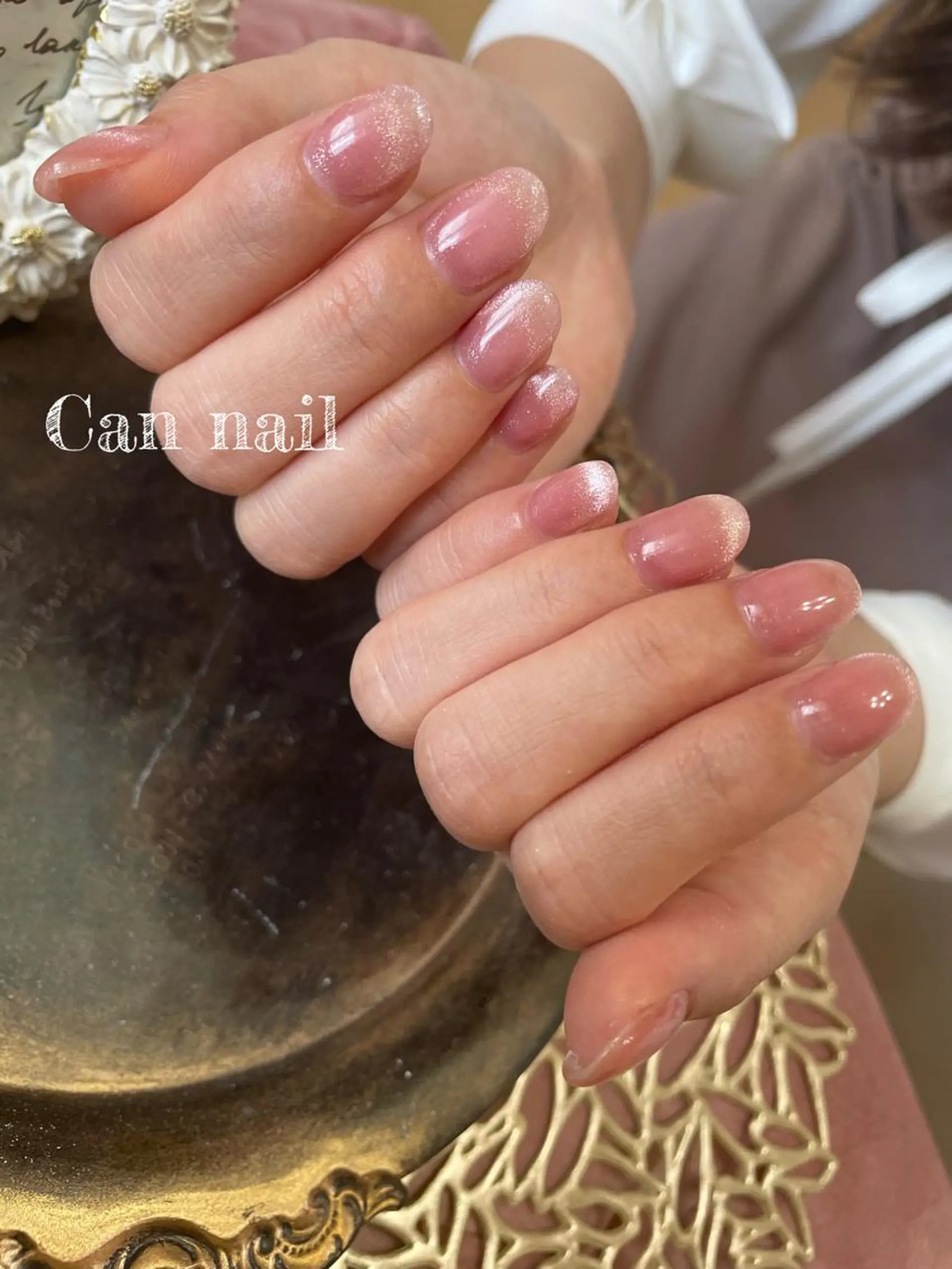 ミディアム ネイル ハンドネイル Parfum パルファンのネイルデザイン