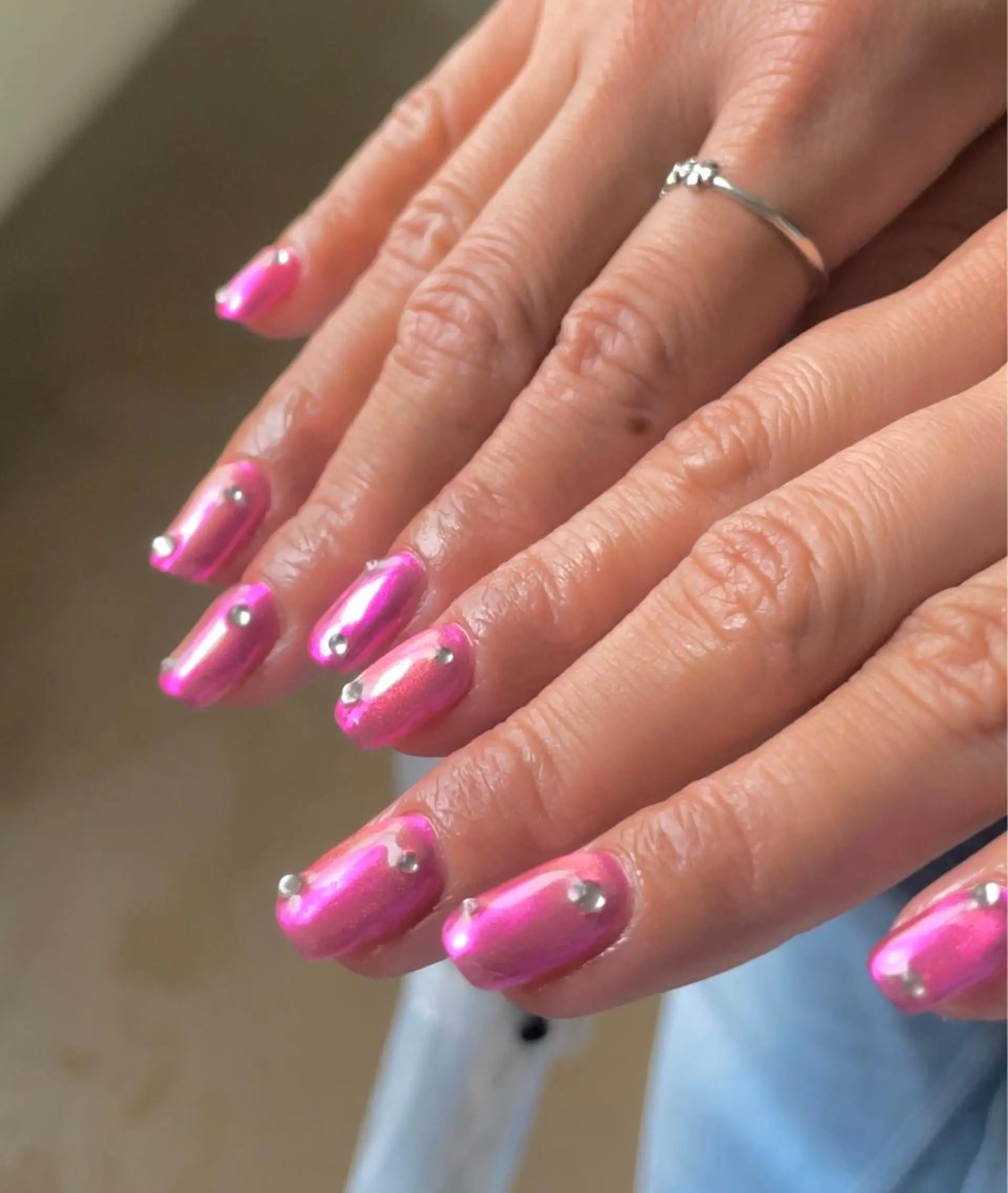 ネイル マグネットネイル ニュアンスネイル ピンク ショートネイル シンプルネイル ハンドネイル ハンドケア Ri-e's nailのネイルデザイン