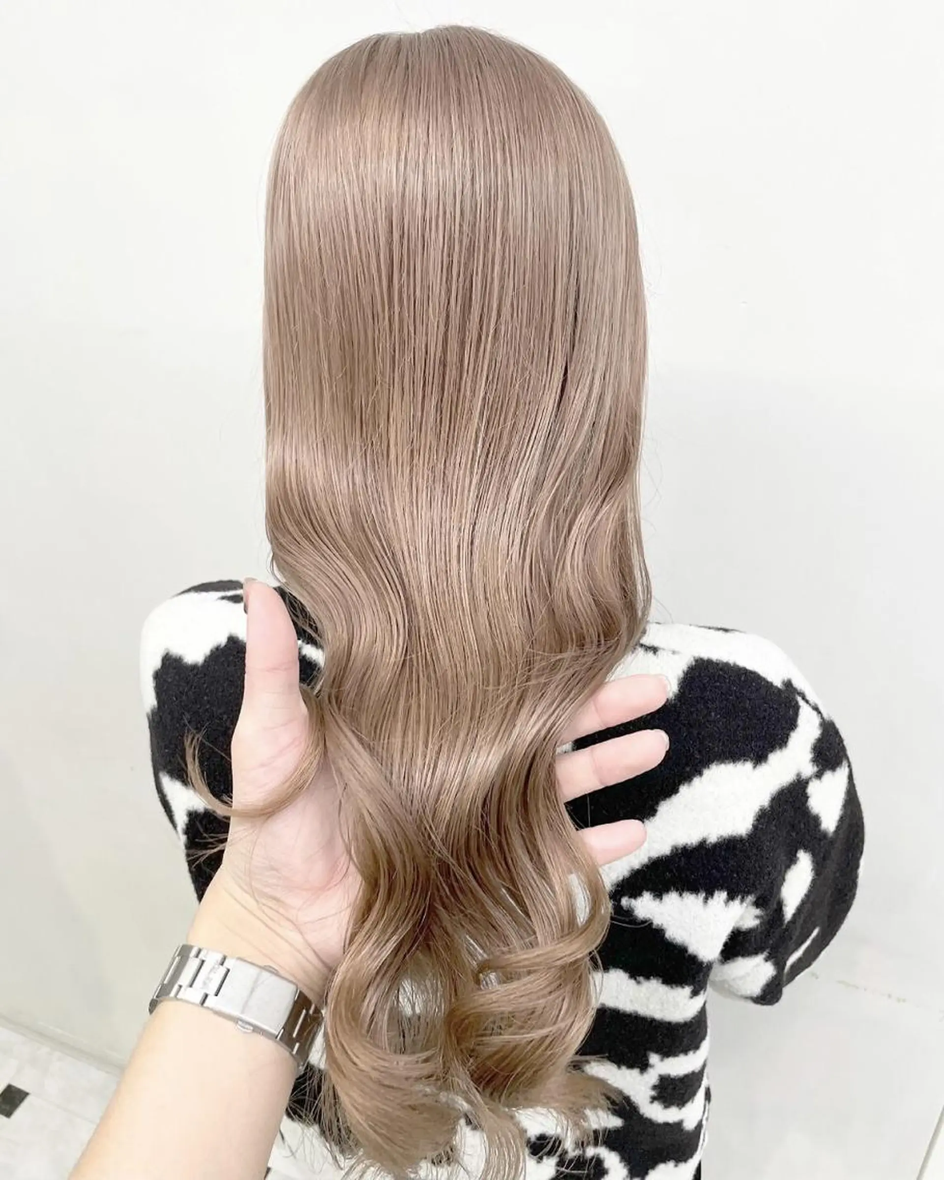 ロング カラー カット ヘアカラー トリートメント ヘッドスパ ヘアセット 🤍ベージュ×艶髪 🤍Ryuta🤍のヘアスタイル