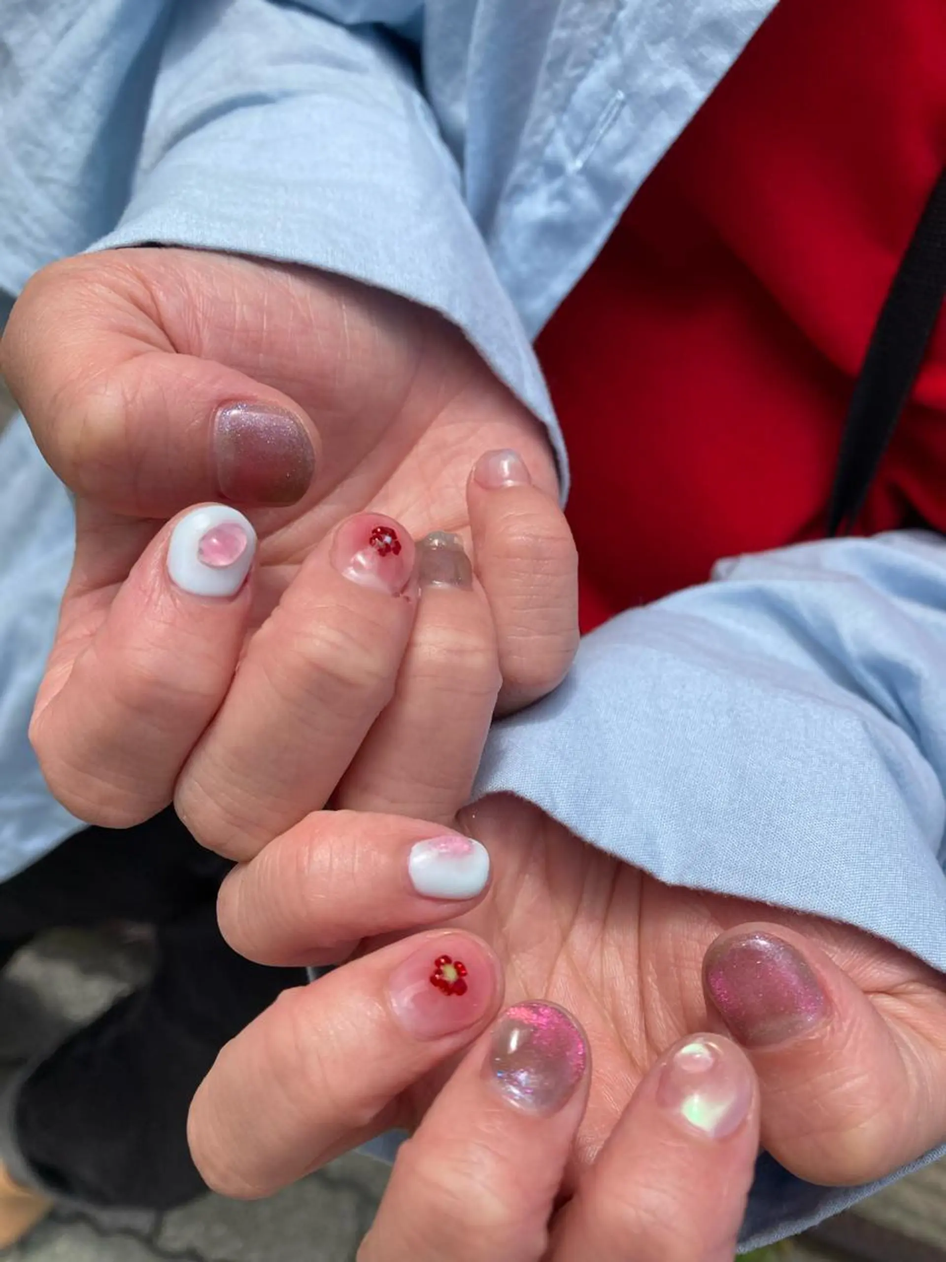 ネイル nailsalon　hue所属・小山 羽奈のネイルデザイン