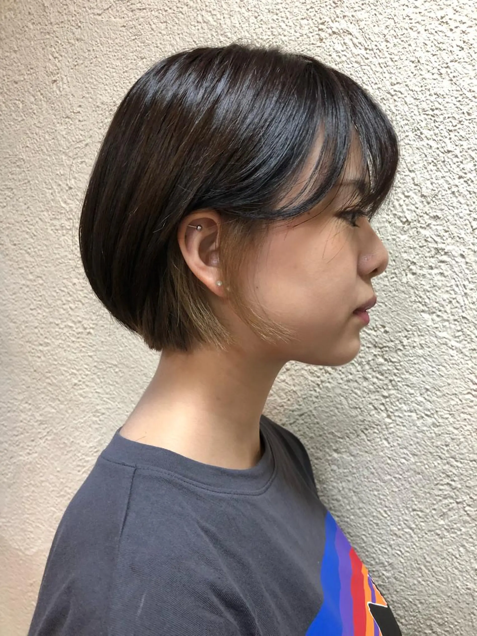 ショート カラー ブリーチ 杉野 まみのヘアスタイル