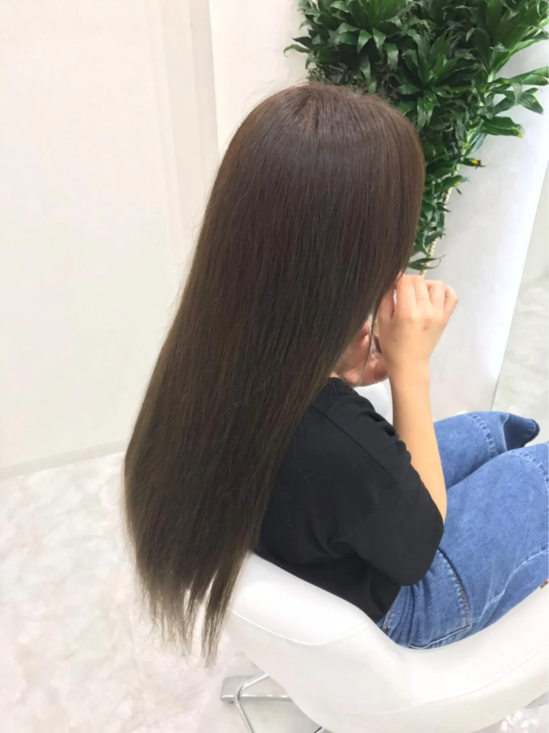 ロング カラー アッシュ アッシュグレー アッシュグレージュ グレージュ 佐藤 祥太のヘアスタイル