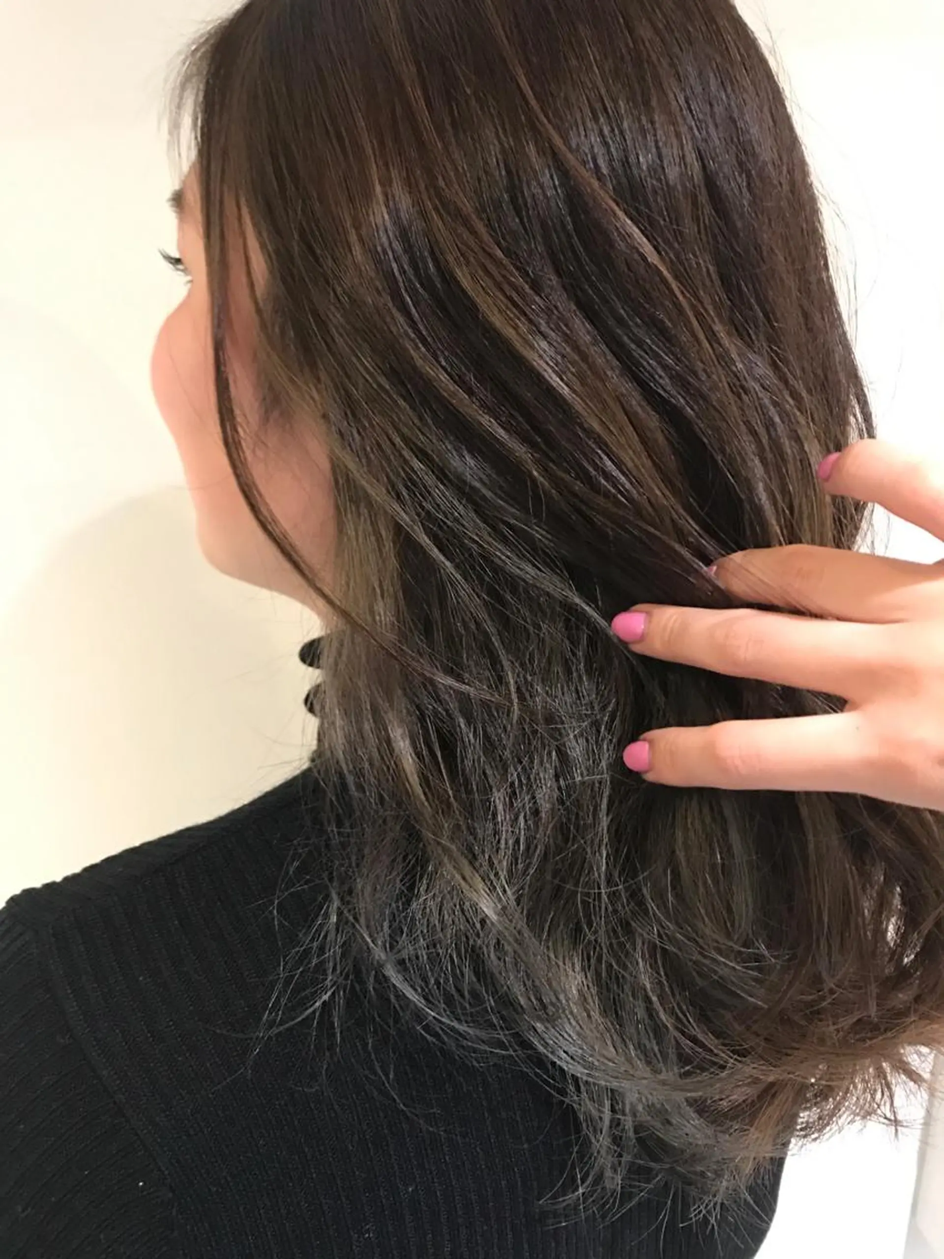 ロング カラー ヤマナカ エリカのヘアスタイル