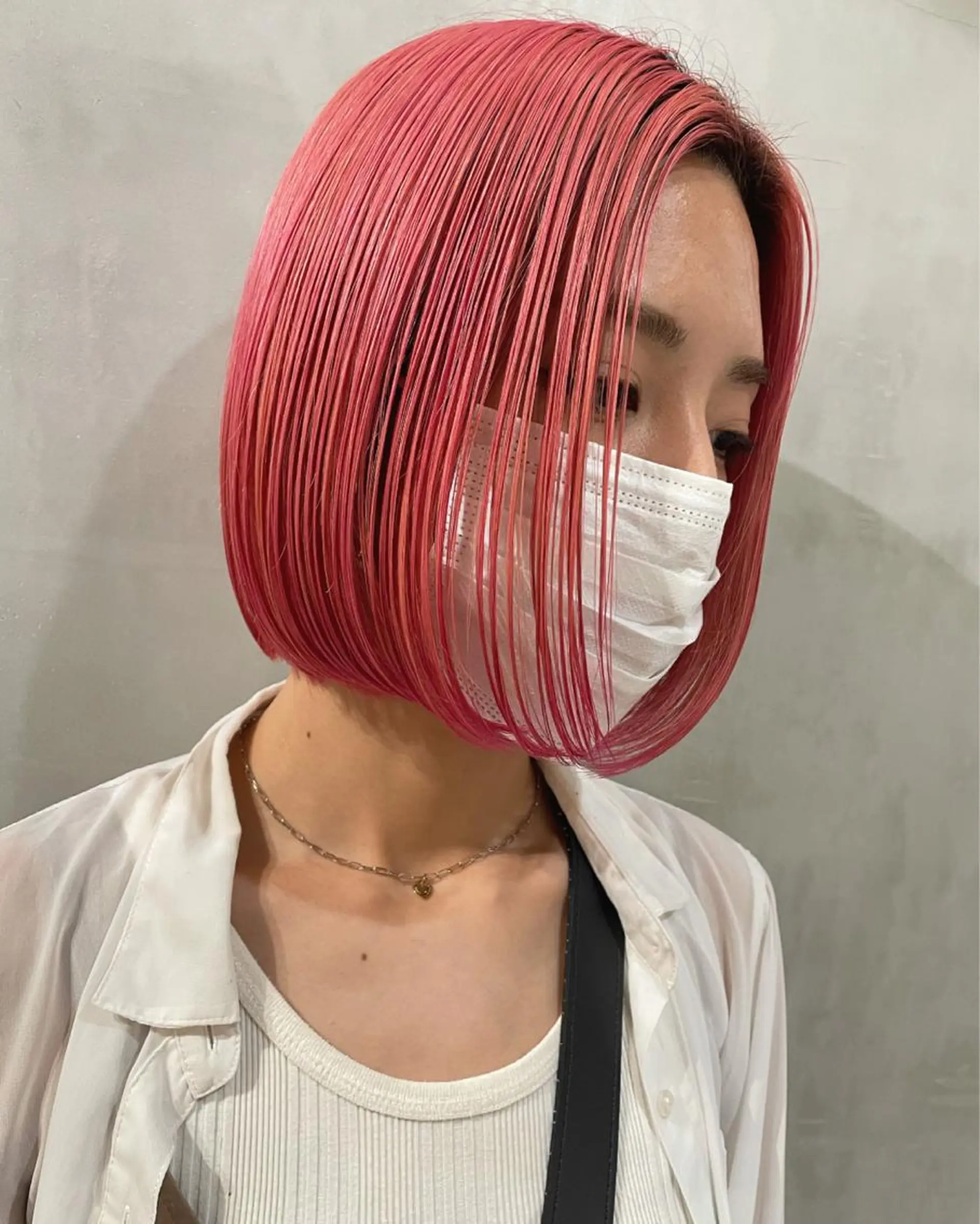 ミディアム カラー ピンクカラー 優 作のヘアスタイル