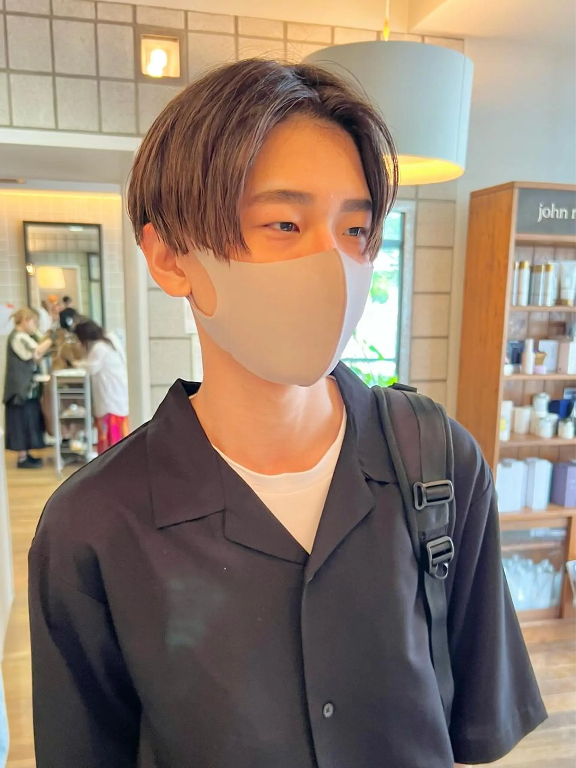 メンズ センターパート メンズパーマ カット 古川 晴輝のヘアスタイル