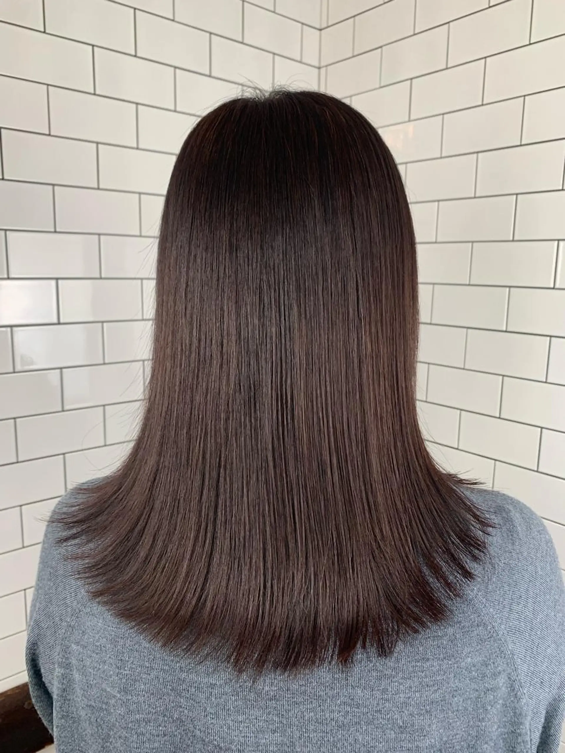 セミロング カット 縮毛矯正 妙見 知洋のヘアスタイル