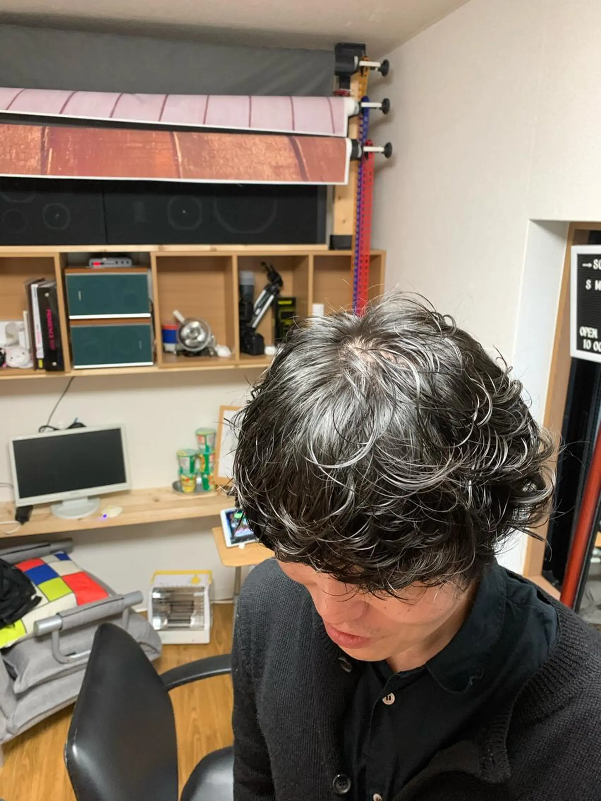 ミディアム パーマ メンズ カット パーマ じょん 。のヘアスタイル
