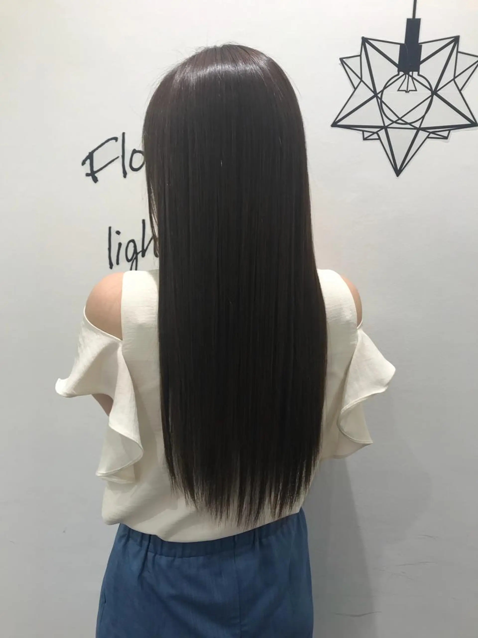 ロング 縮毛矯正 ショート、ボブ/ 川鍋薫のヘアスタイル