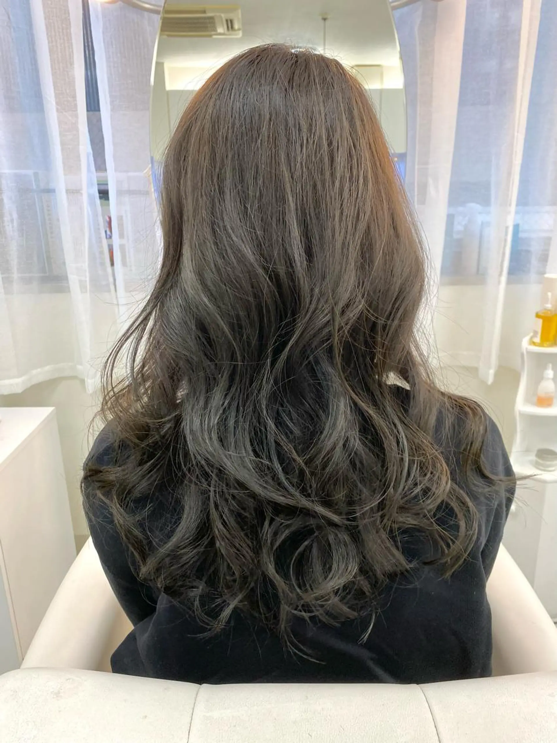 ロング カラー グレージュ オリーブグレージュ オリーブグレー 髪質改善 ロング 統括マネージャー/ 髪のドクター/前原悟のヘアスタイル