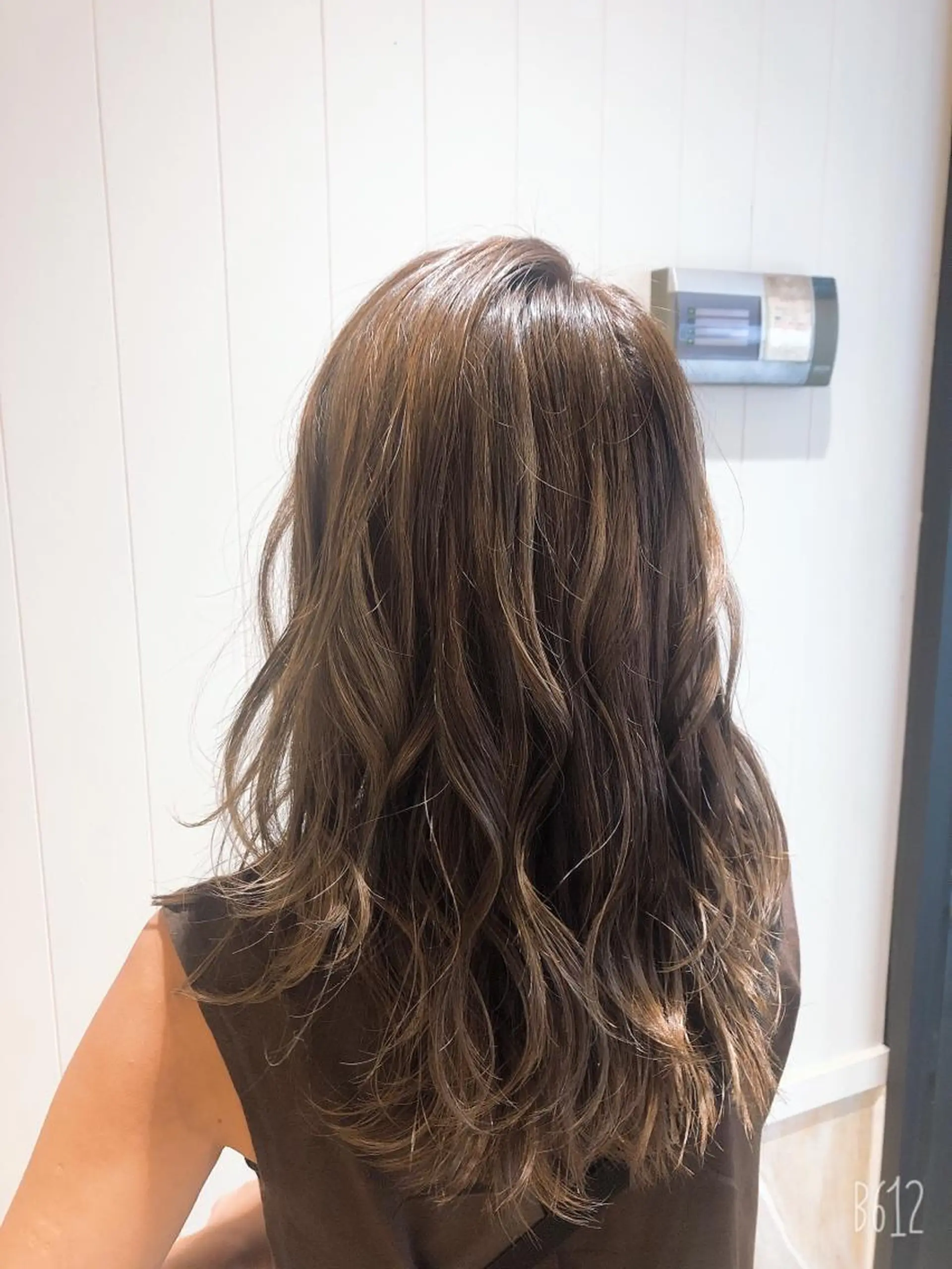 ロング カラー ハイライトカラー ハイライト EARTH志木/佐藤 氷河のヘアスタイル