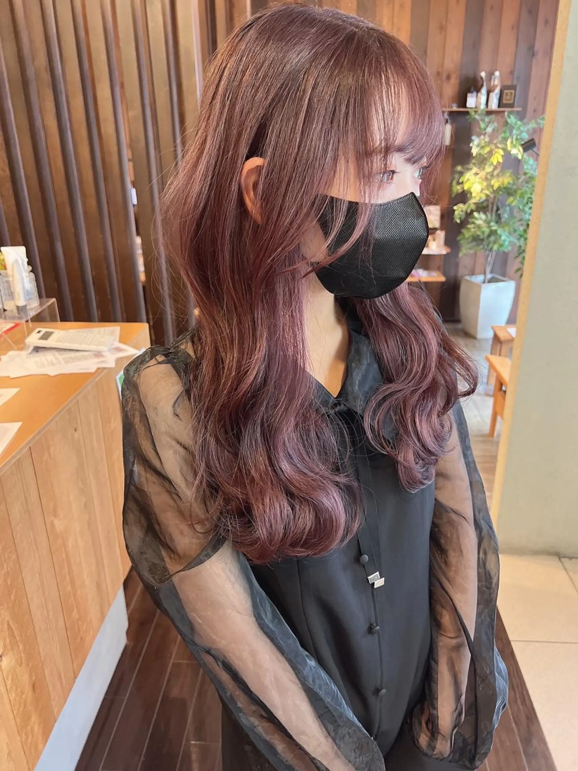 ロング ピンクラベンダー 具志 正太のヘアスタイル
