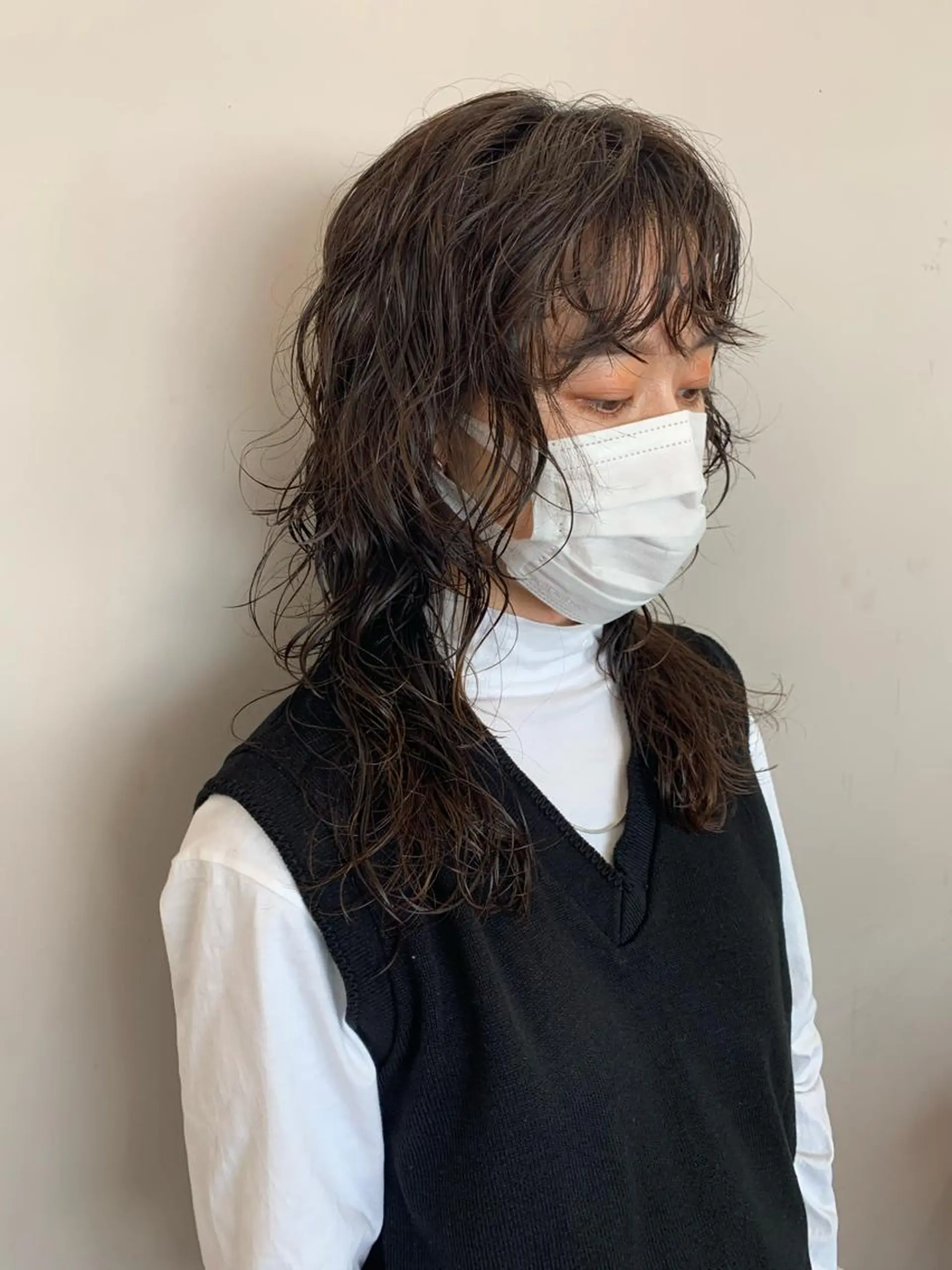セミロング パーマ セミロングパーマ ウルフカット 豊浦 翔太のヘアスタイル