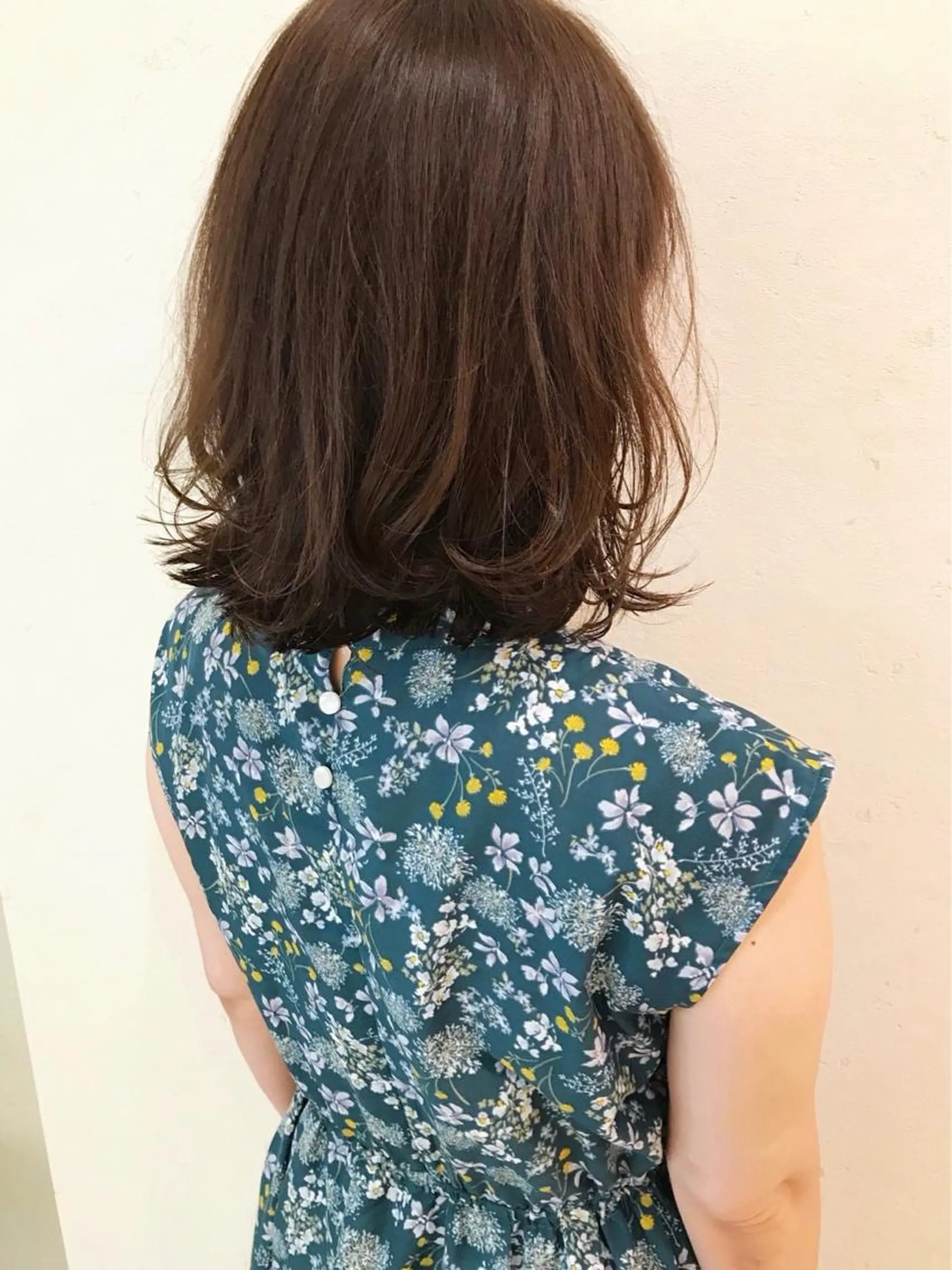 ミディアム カラー パーマ 上田 正輝のヘアスタイル