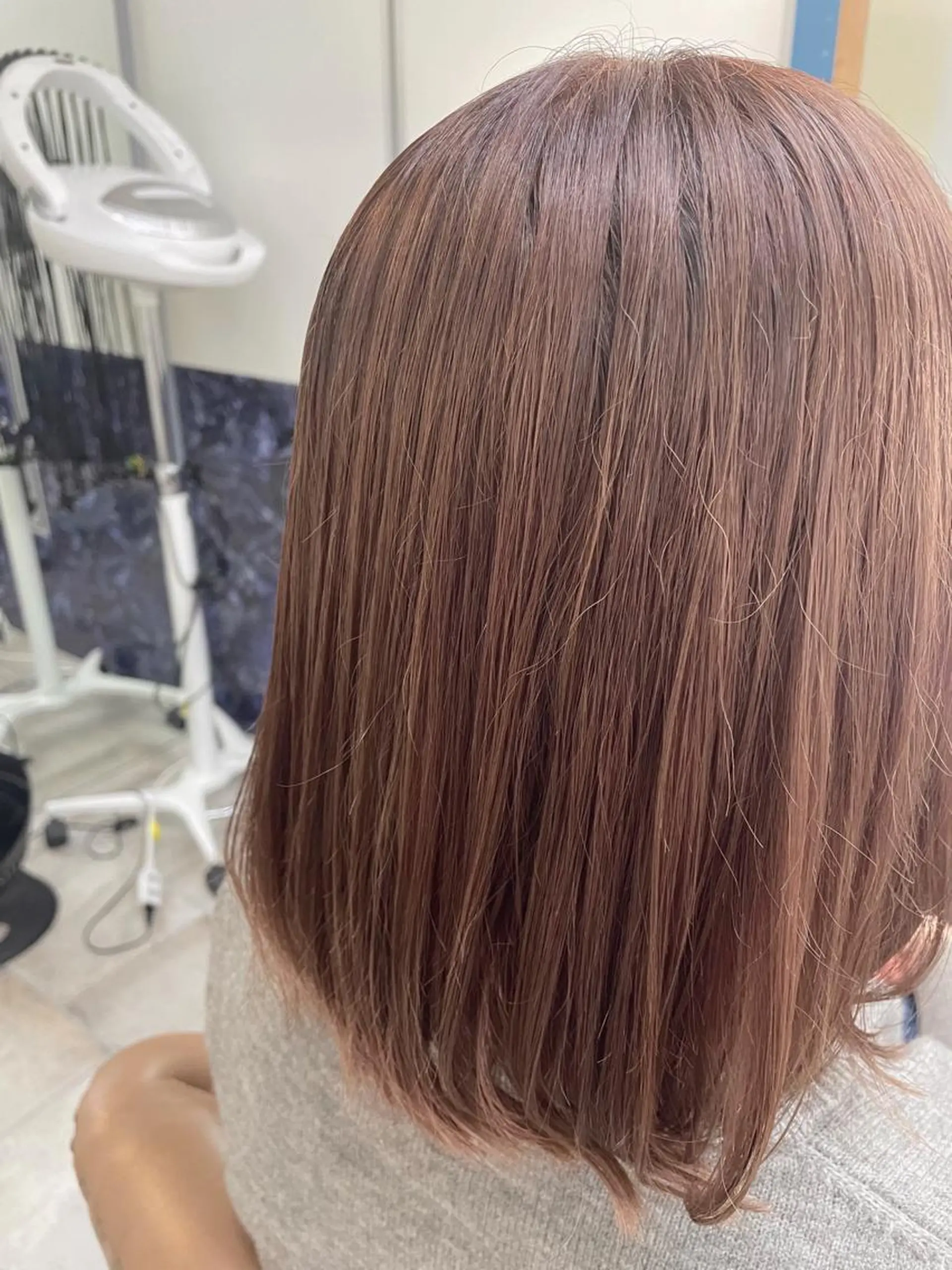 ミディアム カラー ベージュカラー ブラウンカラー オレンジ ヘアカラー トリートメント 🍒新家 さくら🍒のヘアスタイル