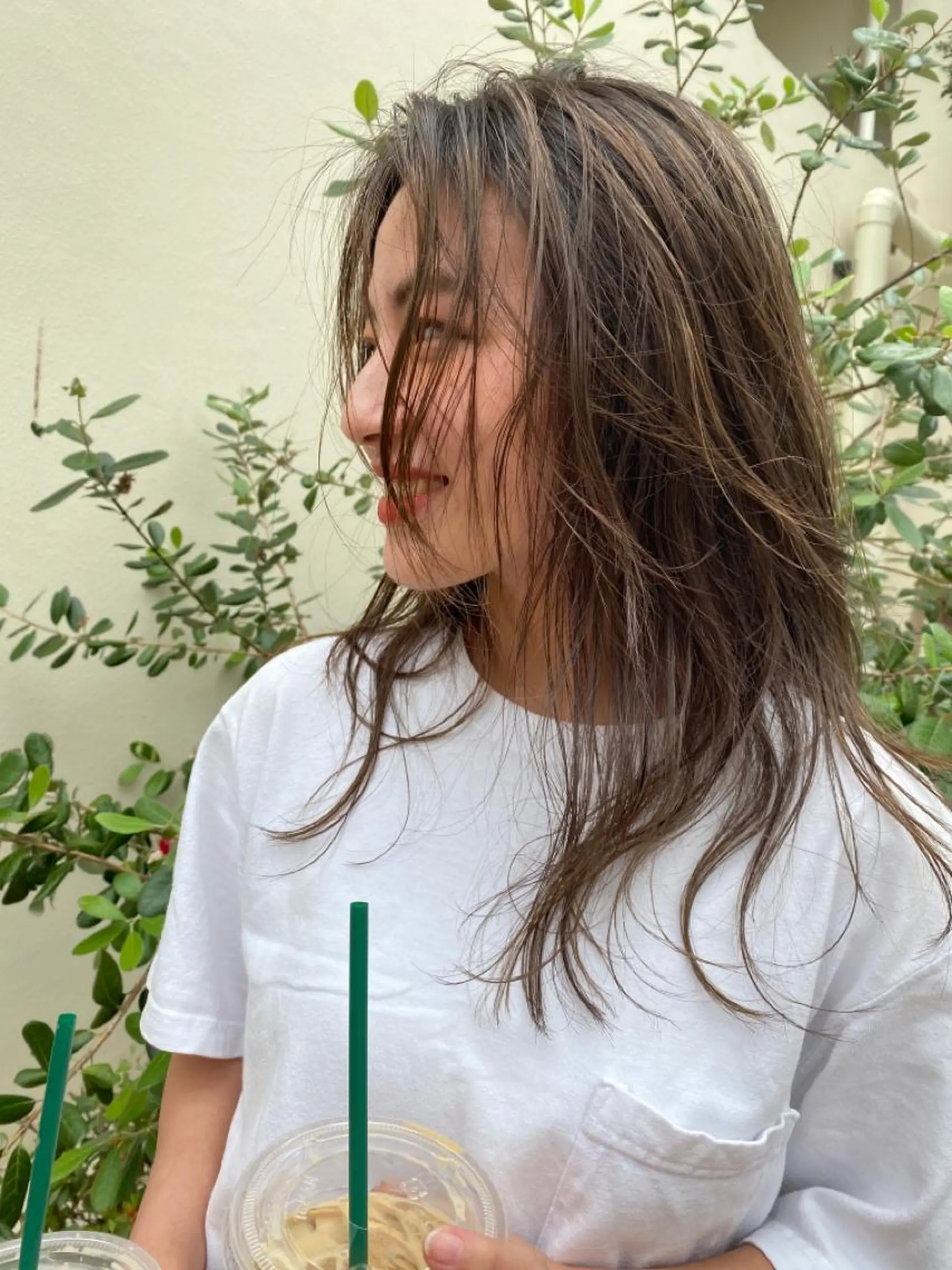 セミロング カラー Living所属・ヨシモトリョウ 髪質改善/美髪のヘアスタイル