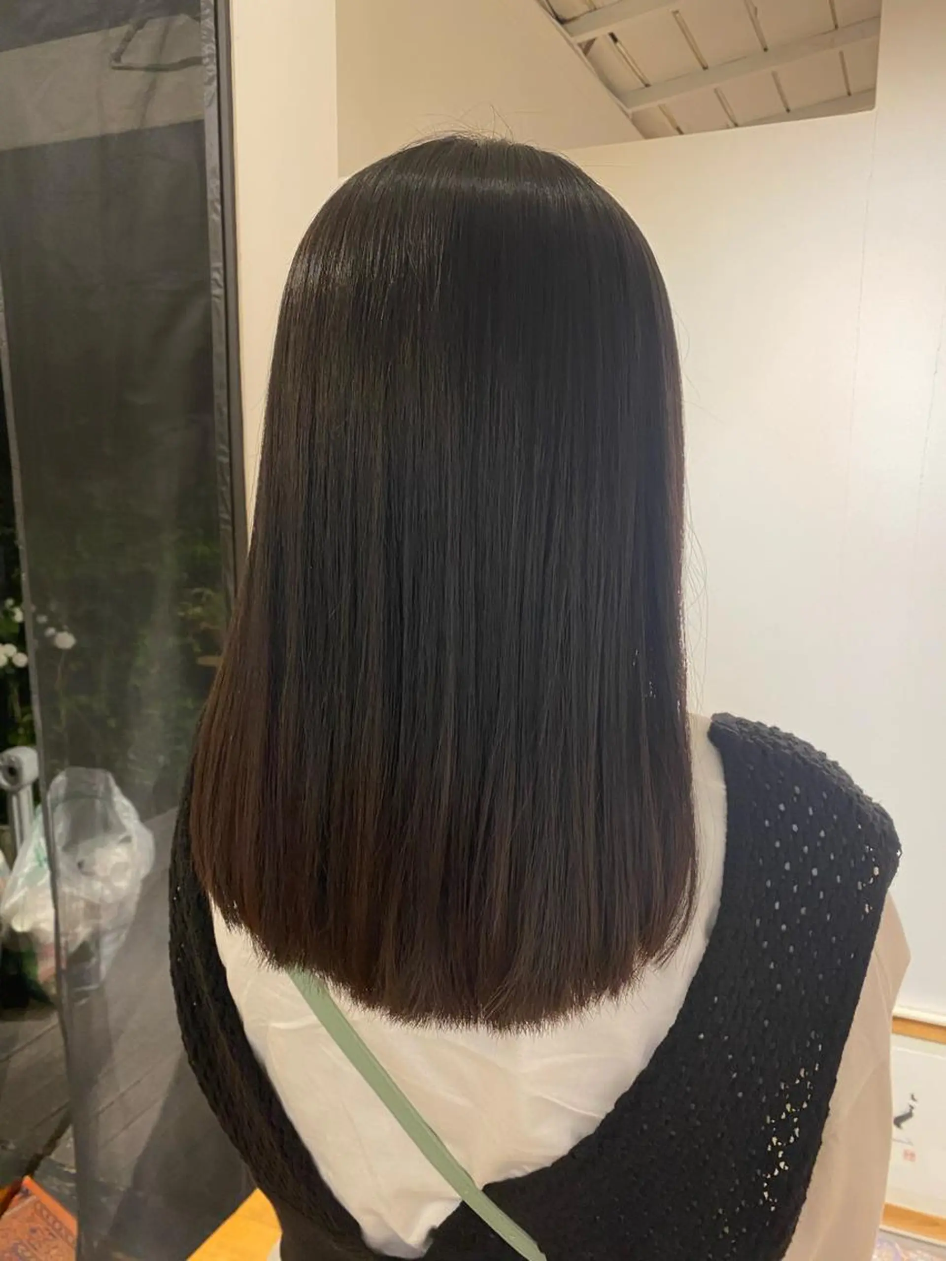 セミロング 縮毛矯正 nanaka/ レイヤーカットのヘアスタイル