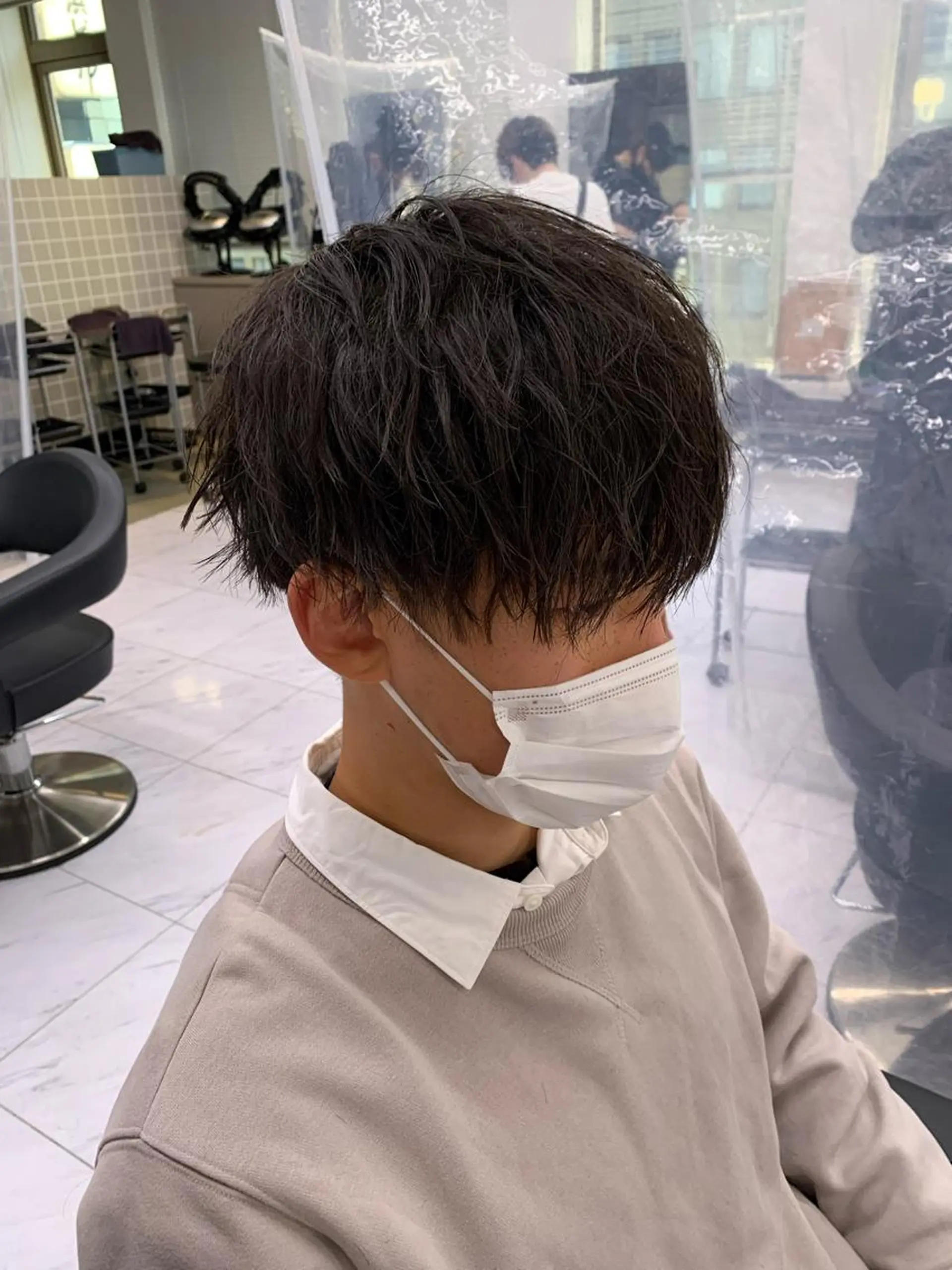 ショート カラー パーマ メンズ アイブロウ カット パーマ トリートメント ヘッドスパ ヘアセット ✨メンズウルフ特化 美容師タイガ✨のヘアスタイル
