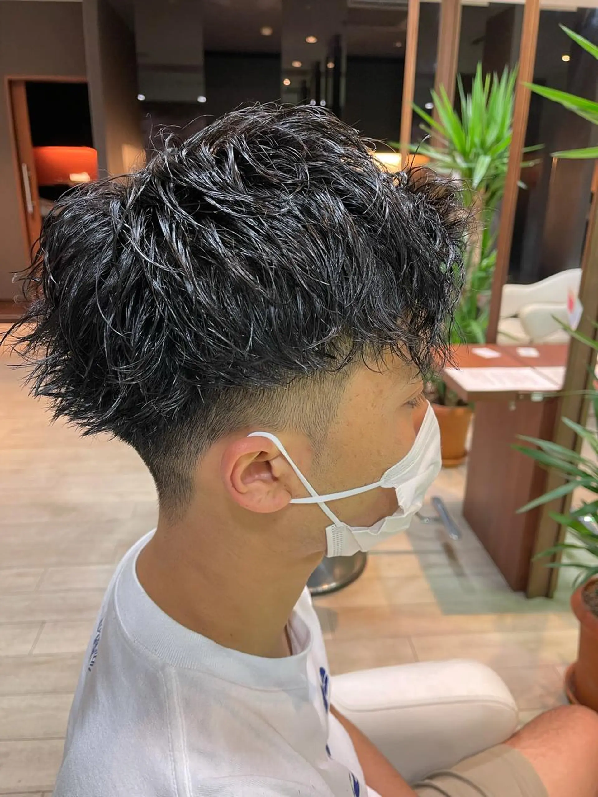 ショート パーマ メンズ メンズパーマフェード シモジタカヒロのヘアスタイル