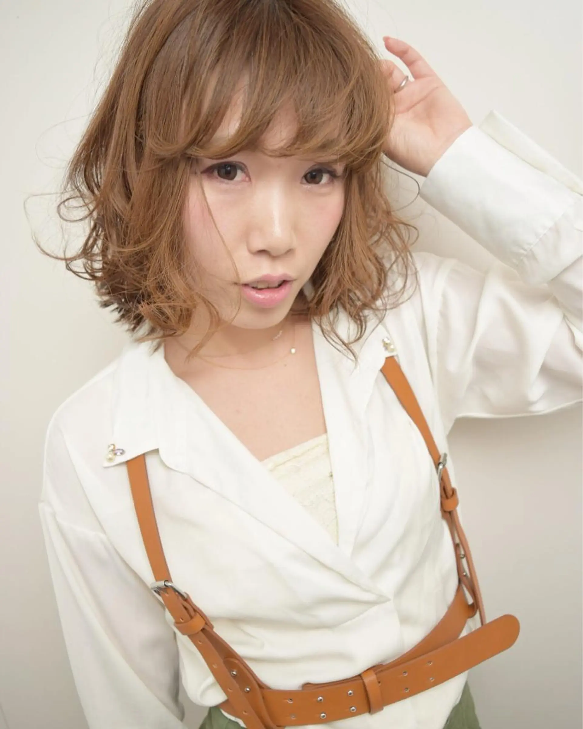 ミディアム カラー パーマ 高橋 隆一のヘアスタイル