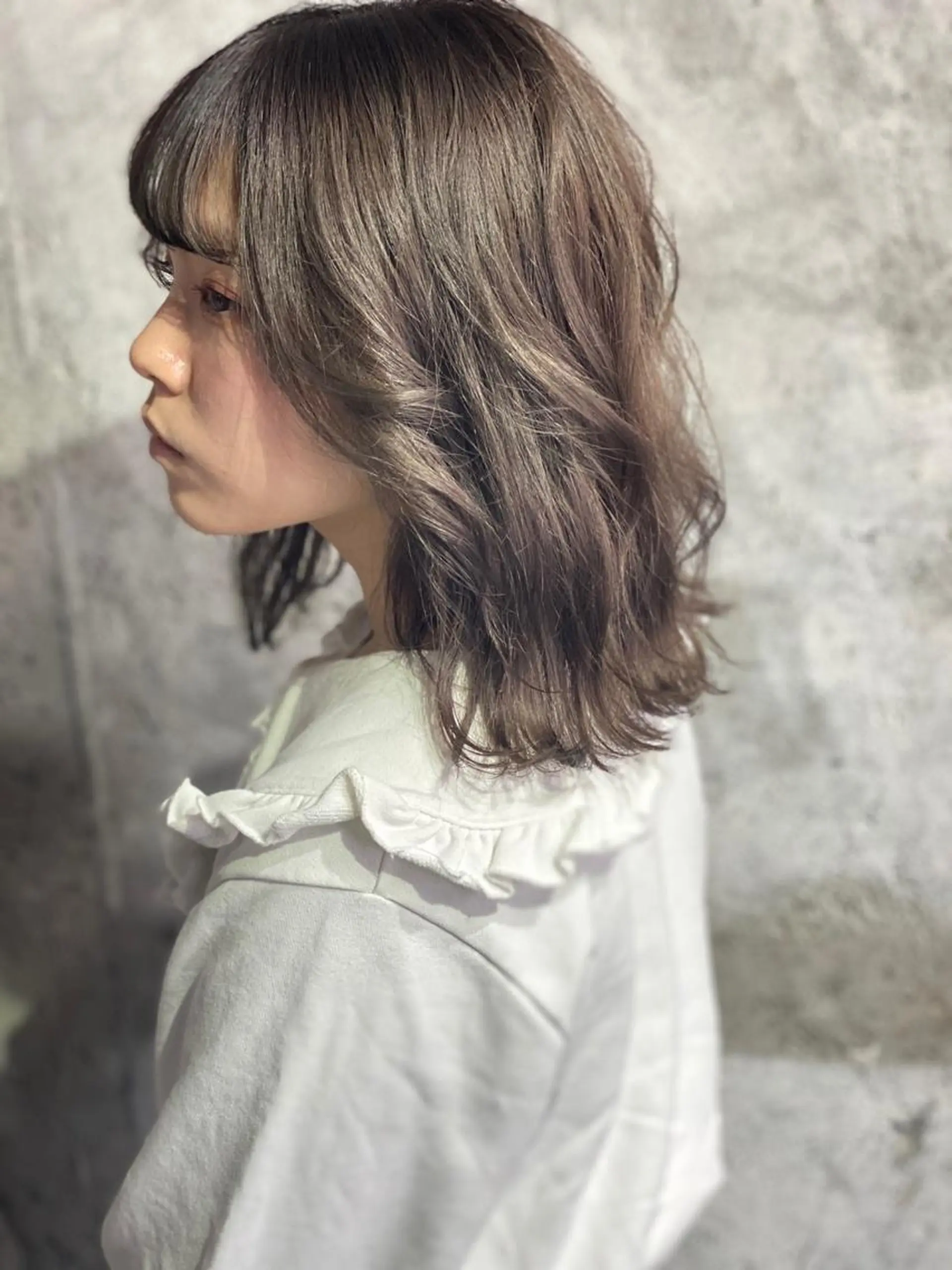 ミディアム カラー パーマ ヘアアレンジ ベージュカラー ヘアカラー ［似合わせヘア］ ✂︎OGURO✂︎のヘアスタイル