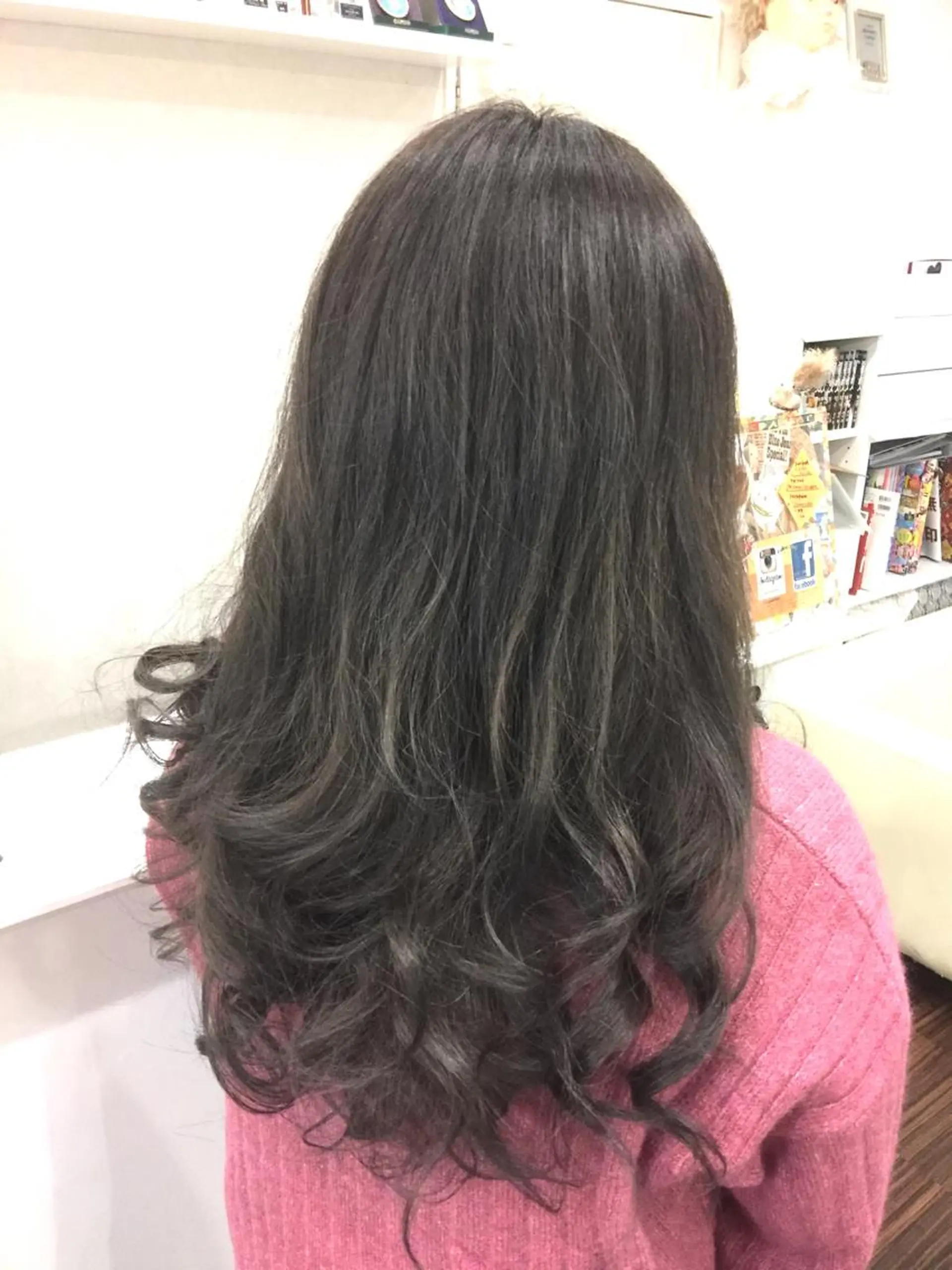 カラー ハイライトカラー イルミナカラー Campus キャンパスのヘアスタイル